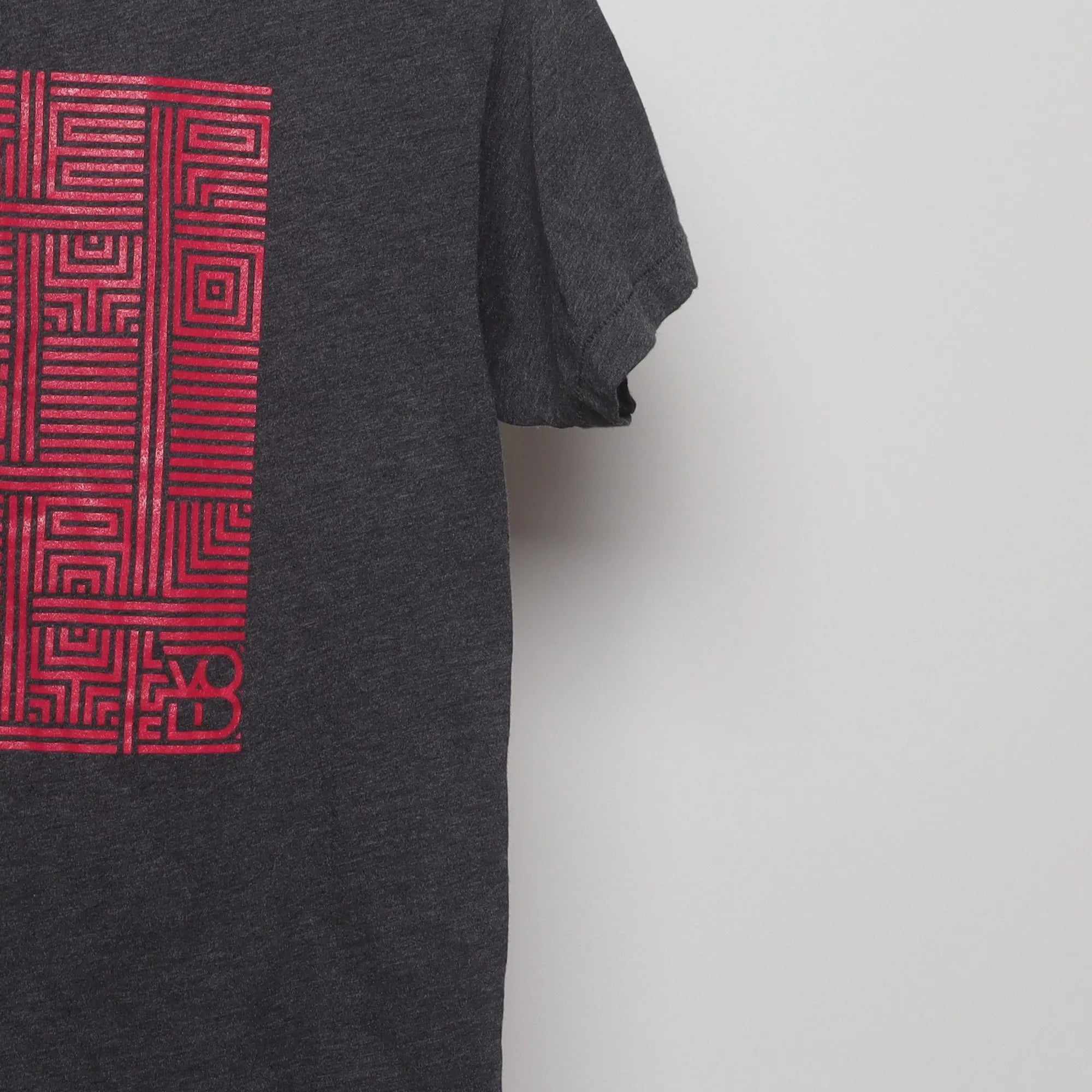 Close-up of the sleeve on the Modern Beyond Reality Maze Graphic T-Shirt M