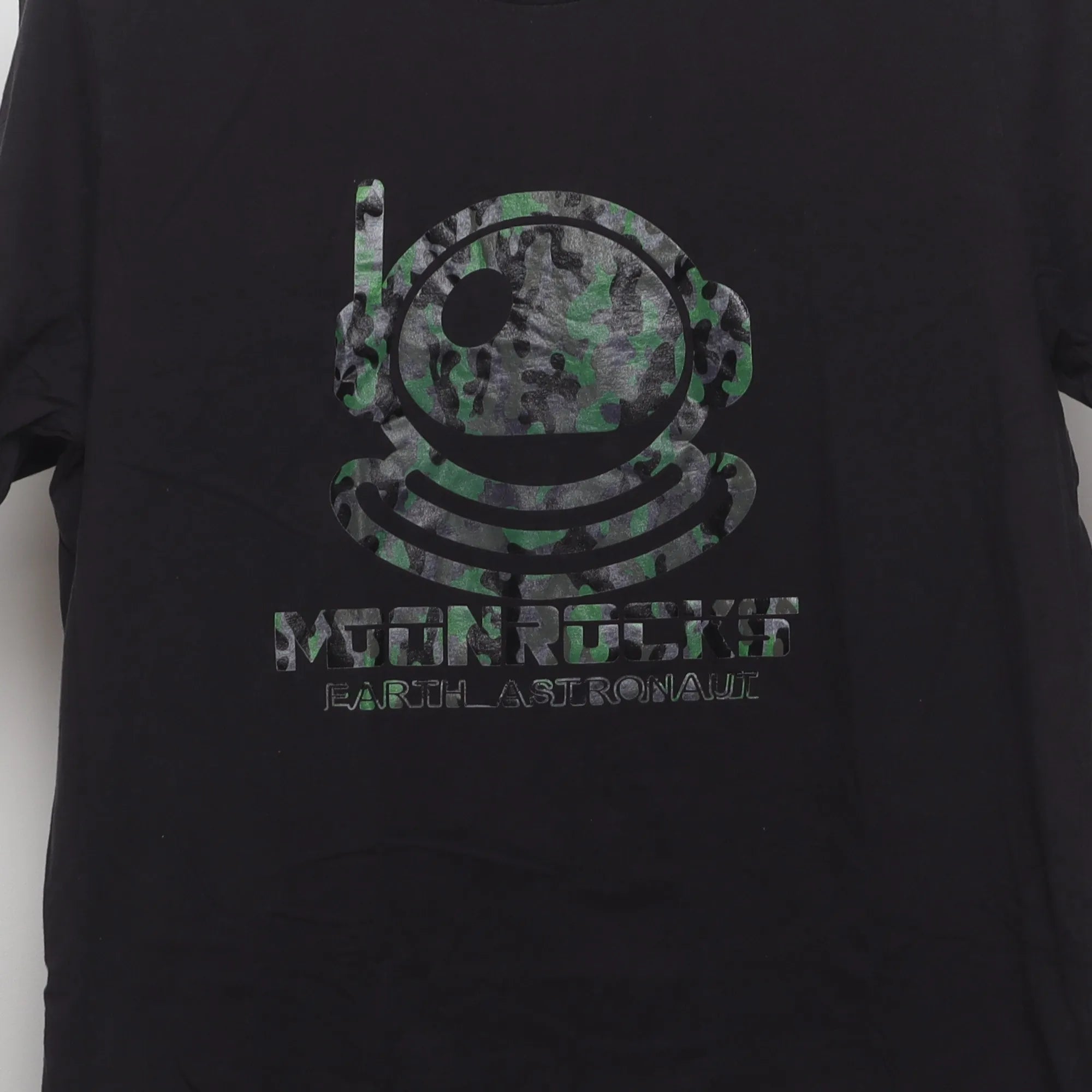 Close-up of the main graphic on the Modern Moonrocks Astronaut Camo Graphic Tee M