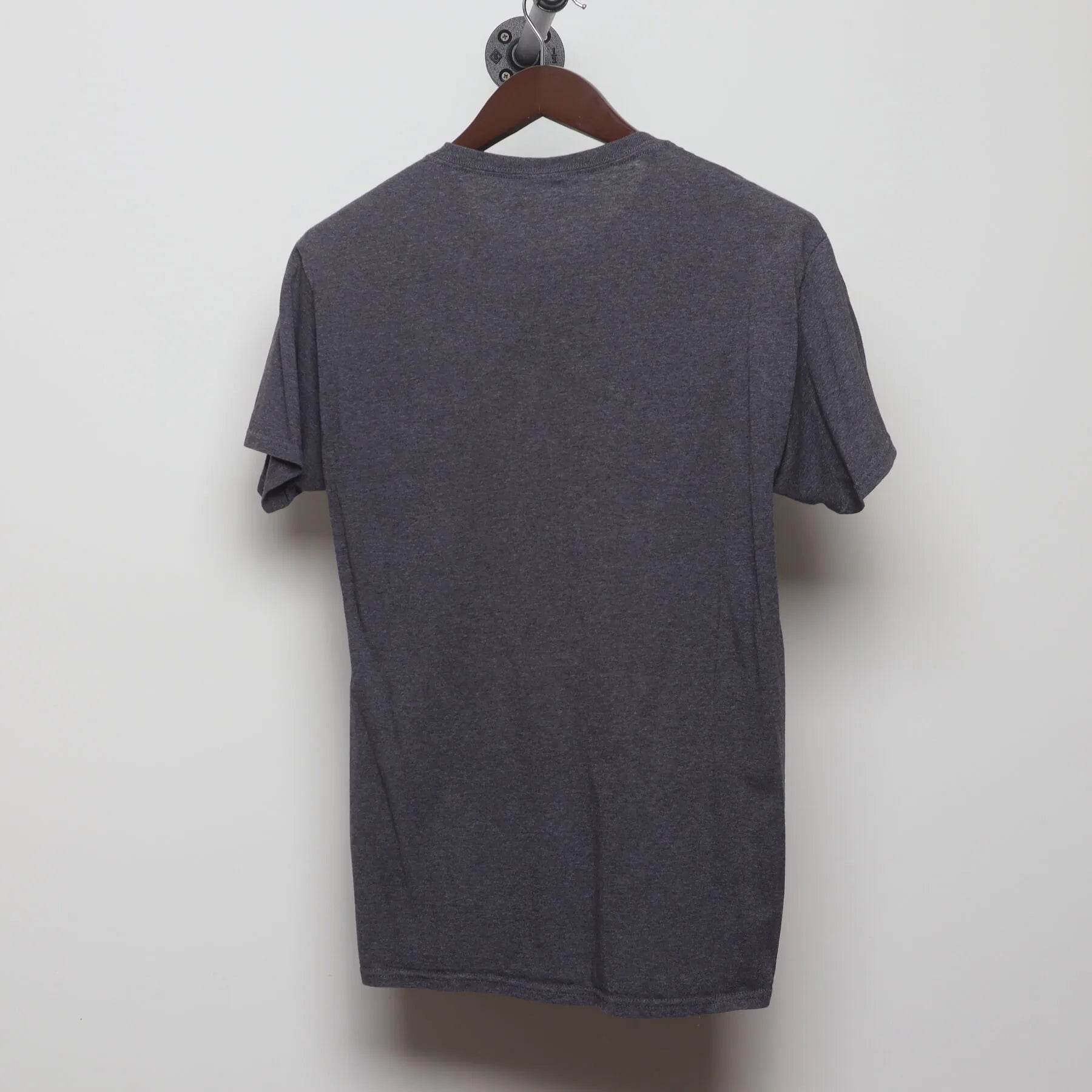 Back view of Vintage Y2K Purina "130 Years of Feeding Greatness" T-Shirt - S