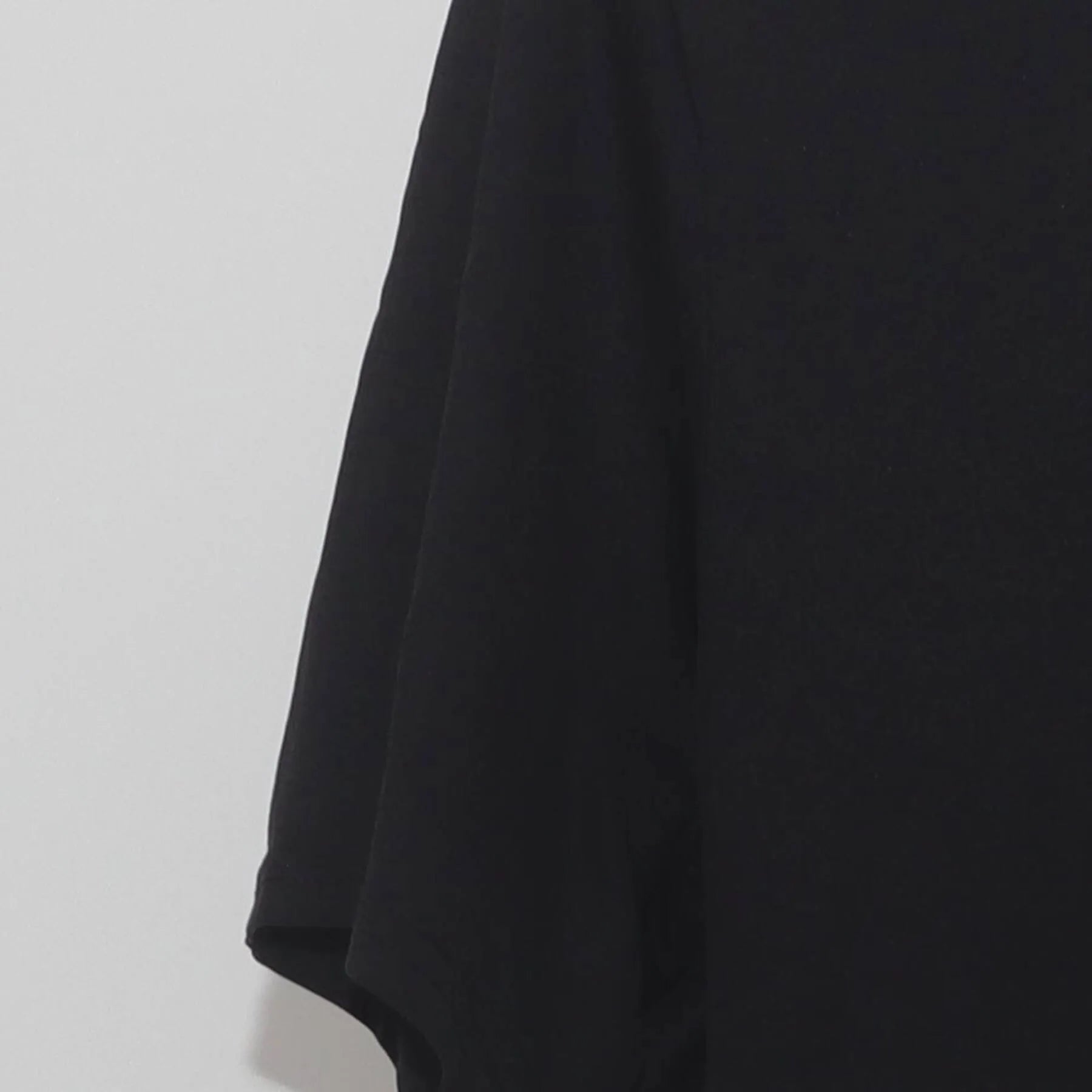 Close-up of the Left sleeve on the Vintage Y2K NYC DYCD "Step It Up" T-Shirt - M