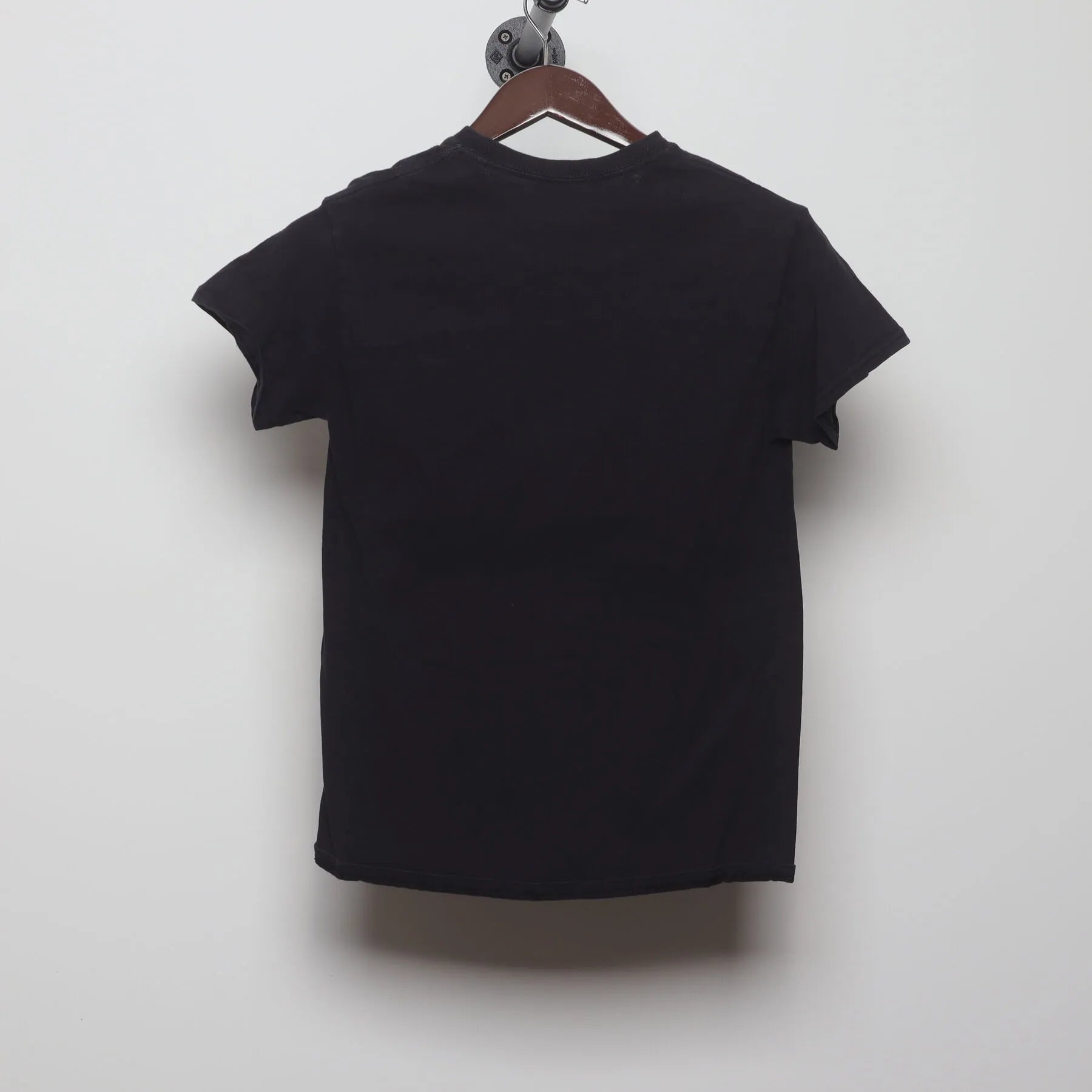 Back view of Vintage Y2K Thrasher Magazine "Roses Logo" T-Shirt - XS