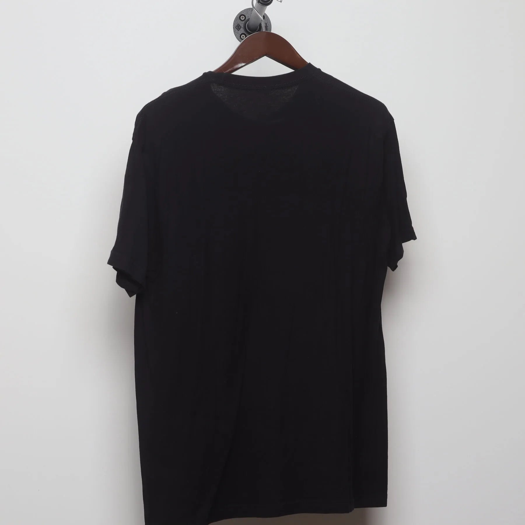 Back view of Vintage Y2K Cheap Trick "Stacked Logo" T-Shirt - L