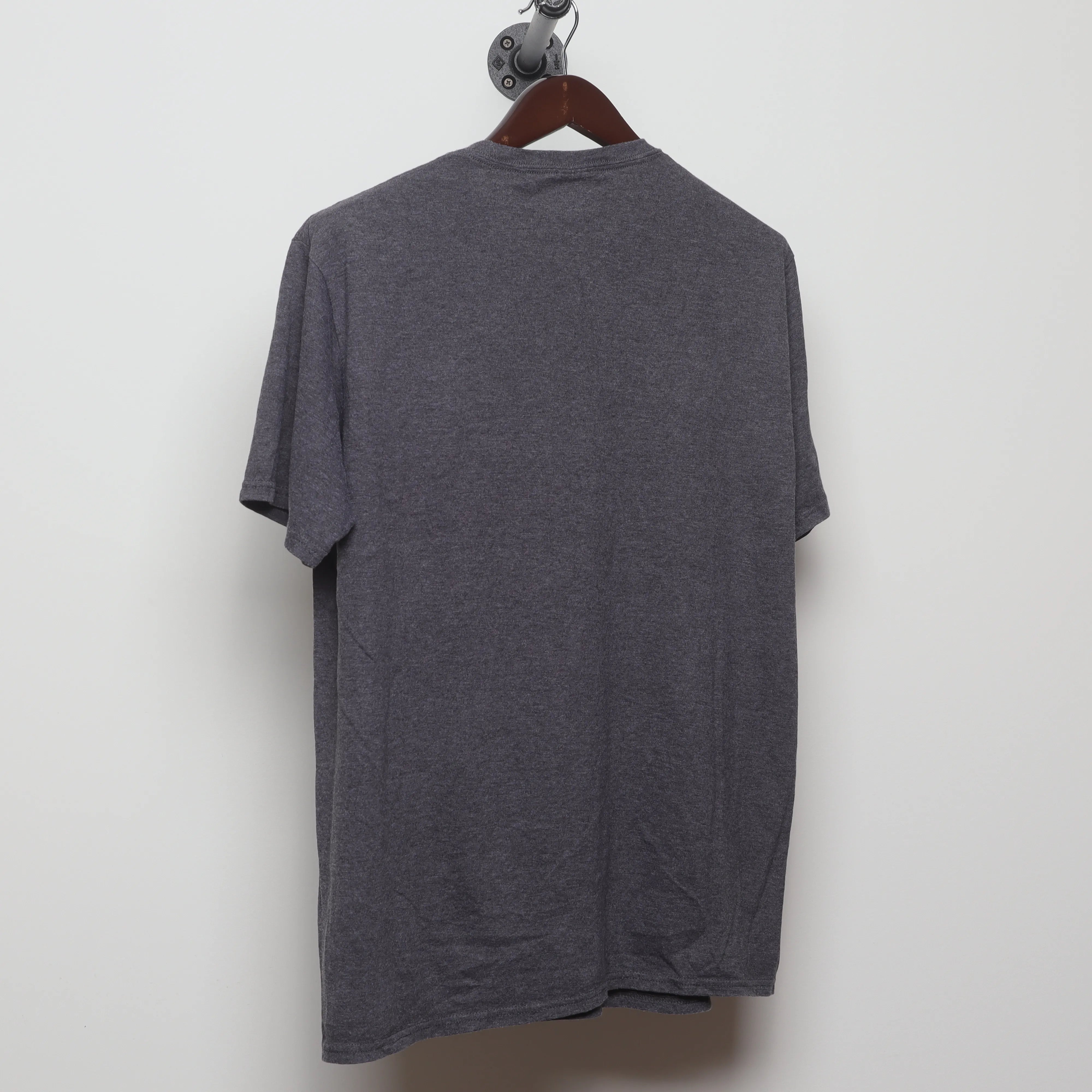 Back view of Vintage 1982 40th Birthday Graphic T-Shirt L