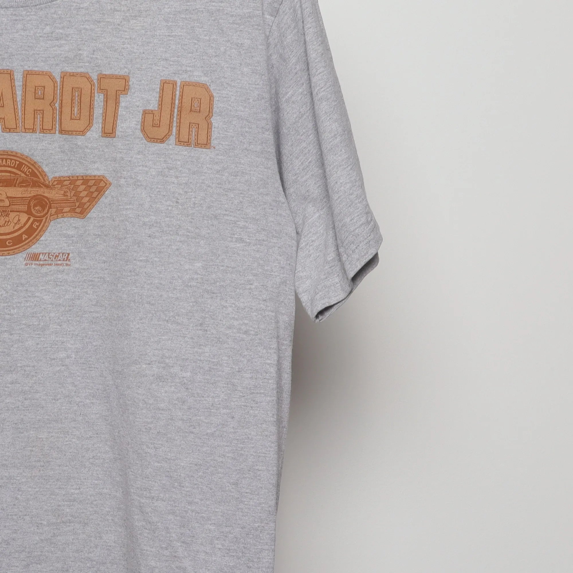 Close-up of the sleeve on the Vintage 2000s Earnhardt Jr. Embroidered Racing Tee M