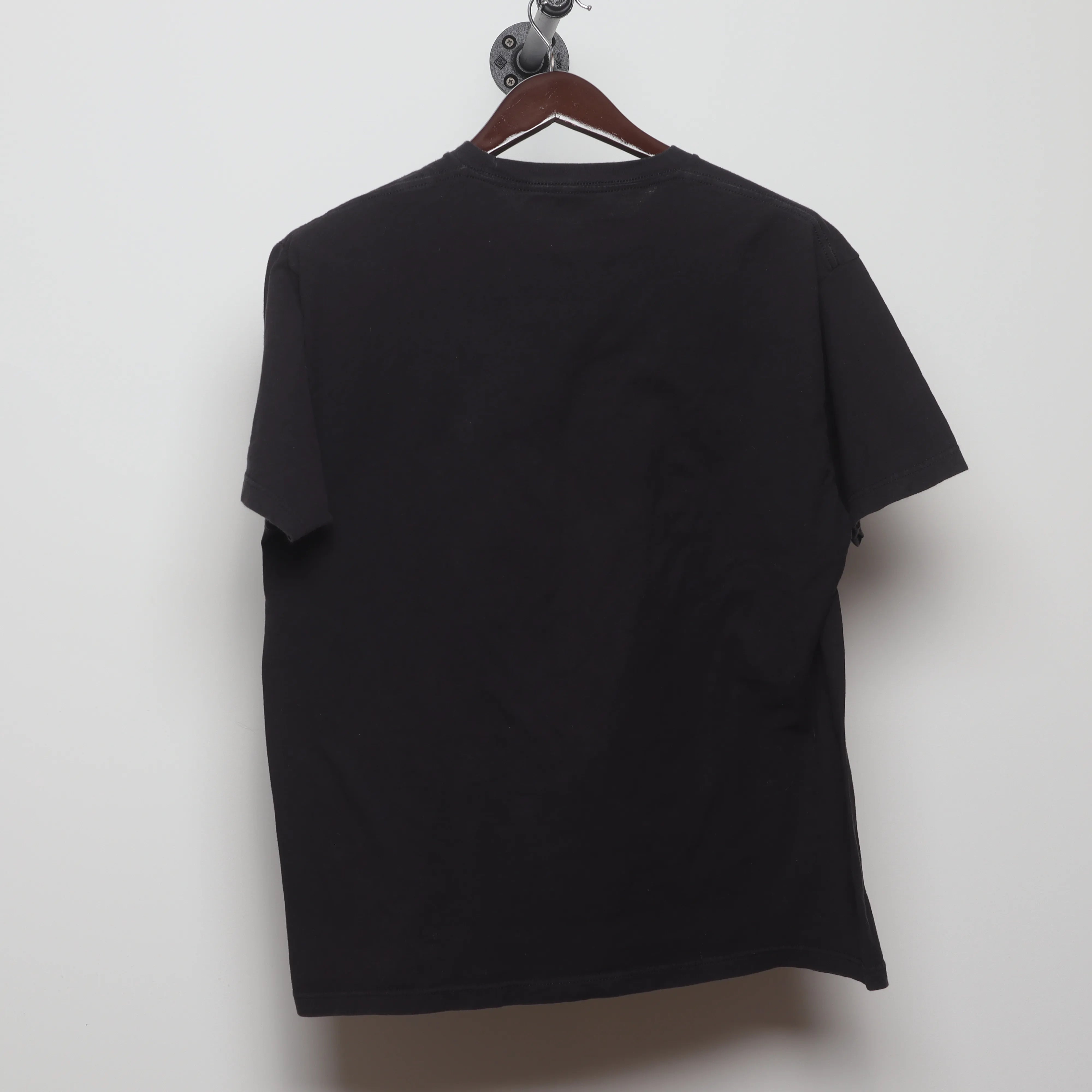 Back view of Vintage 2000s Grateful Dead Tour '74 Graphic Tee L