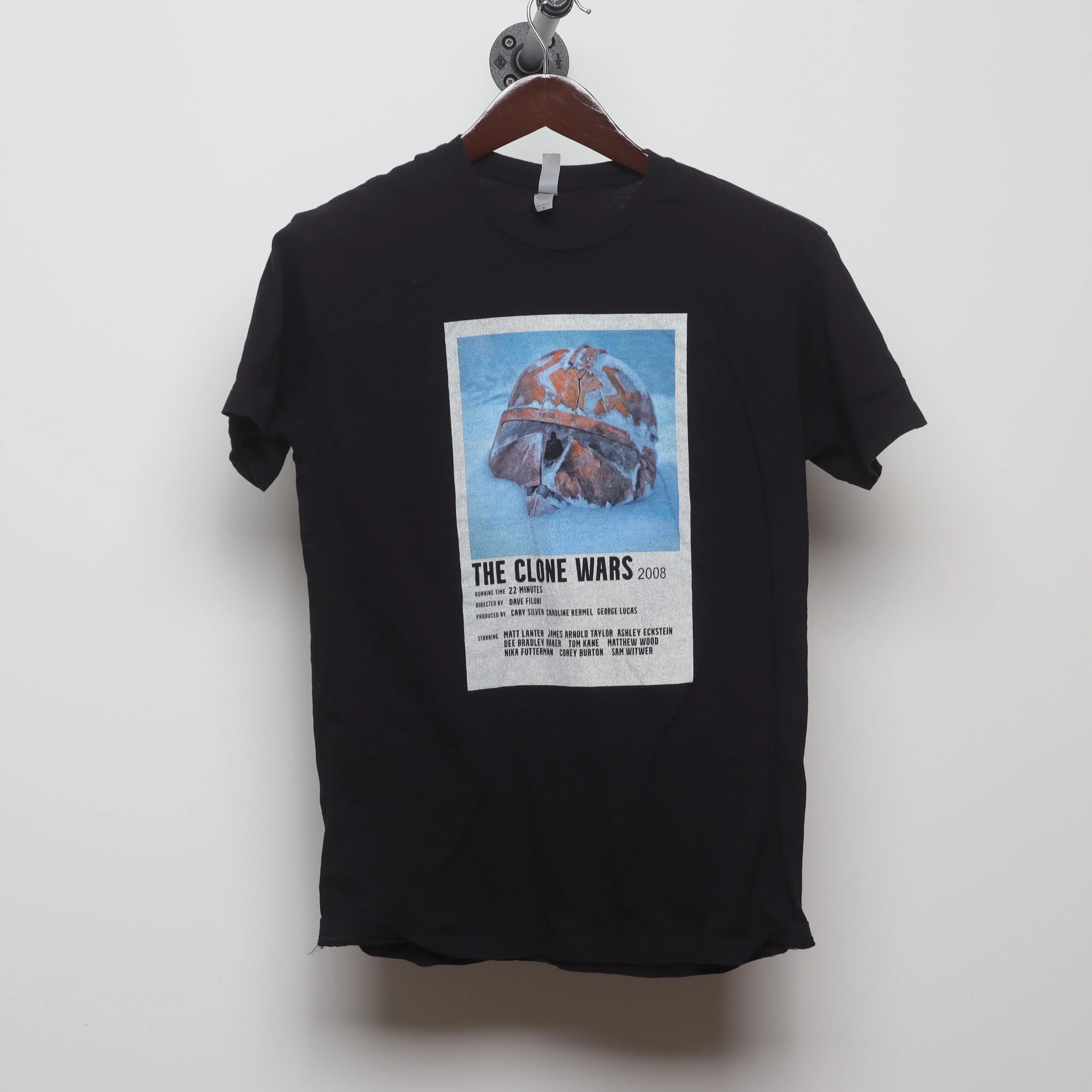 Front view of Vintage 2000s Star Wars Clone Wars Movie Poster Tee S
