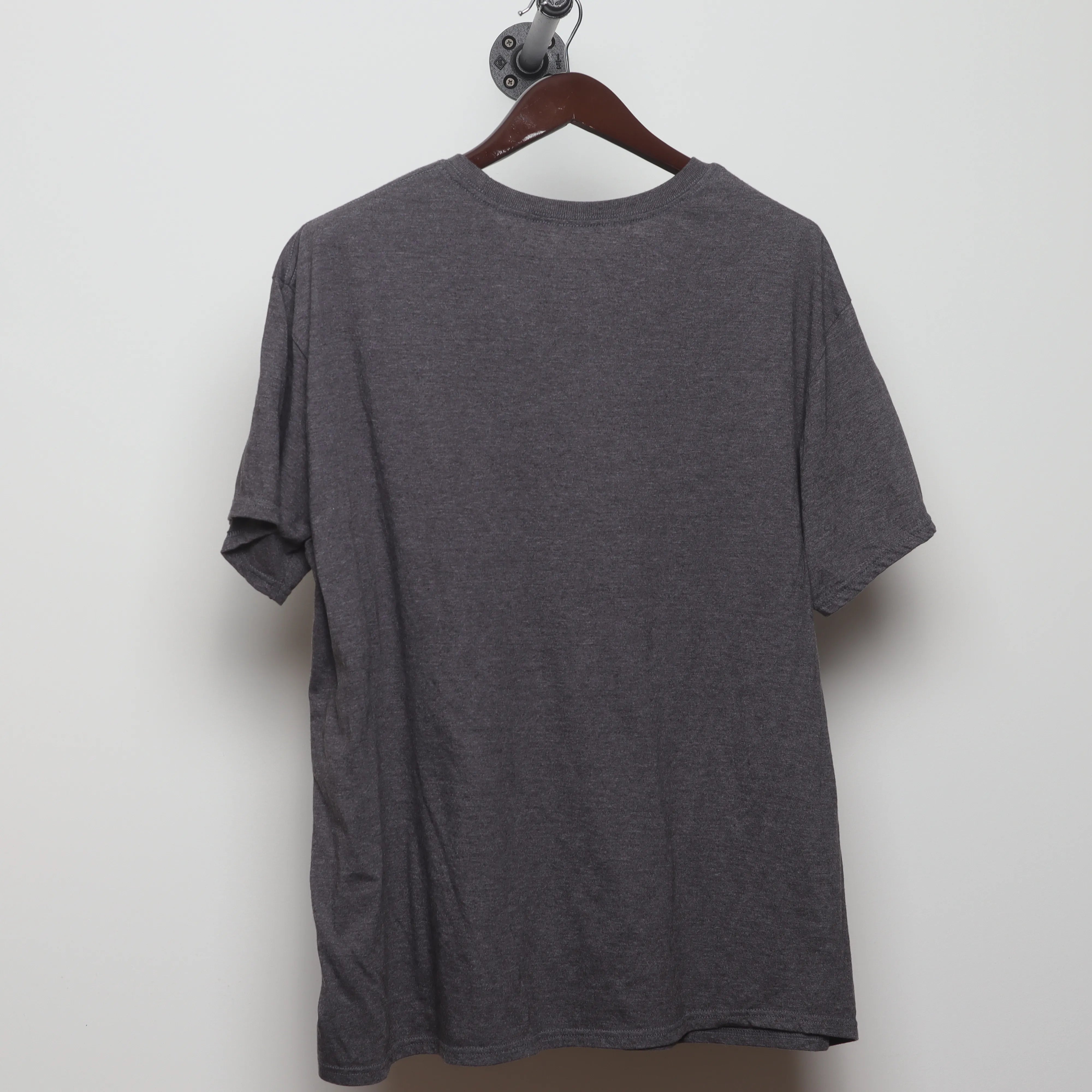 Back view of Vintage 2010s Naruto Anime Graphic T-Shirt XL