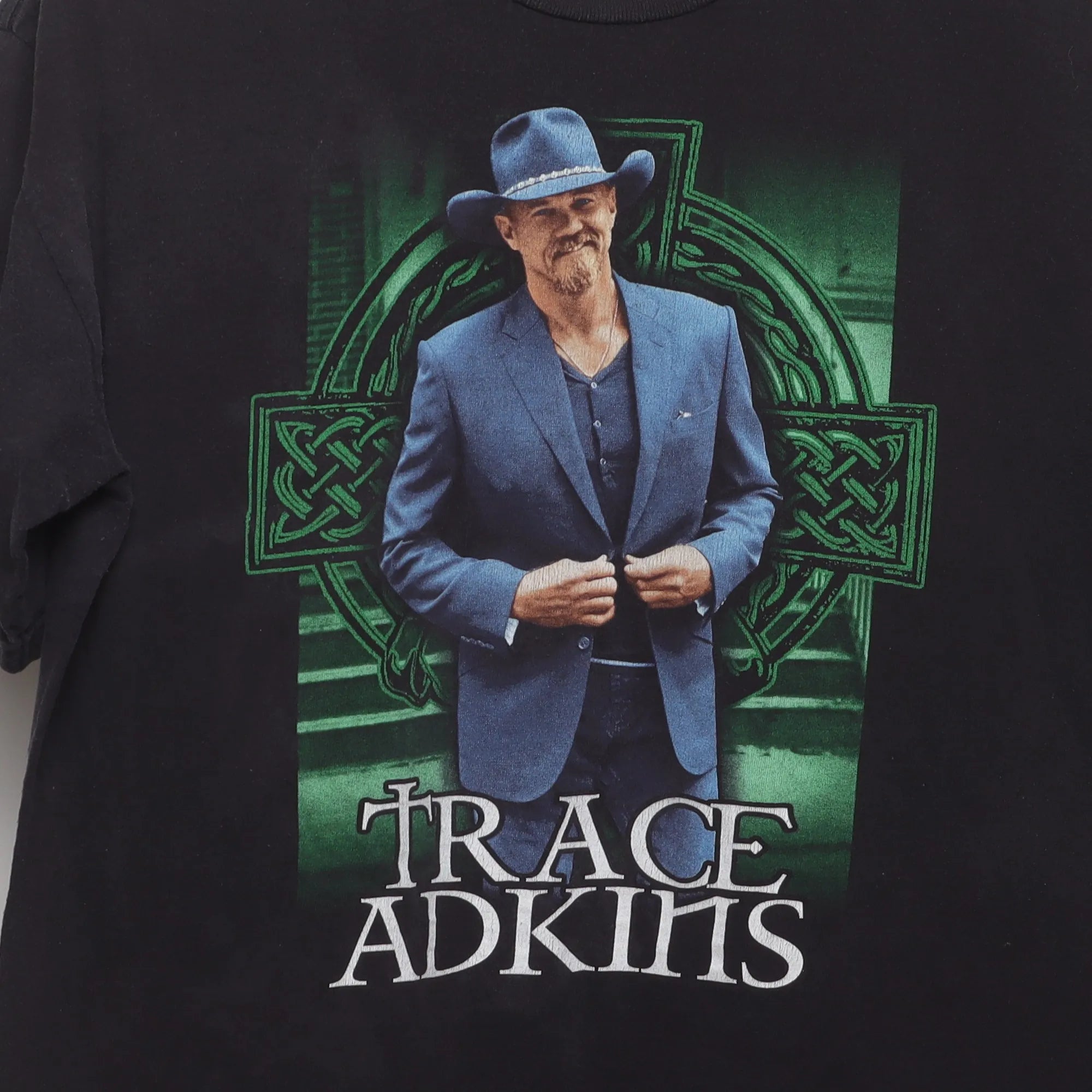 Close-up of the main graphic on the Vintage 2010s Trace Adkins Tour 2015 T-Shirt XL