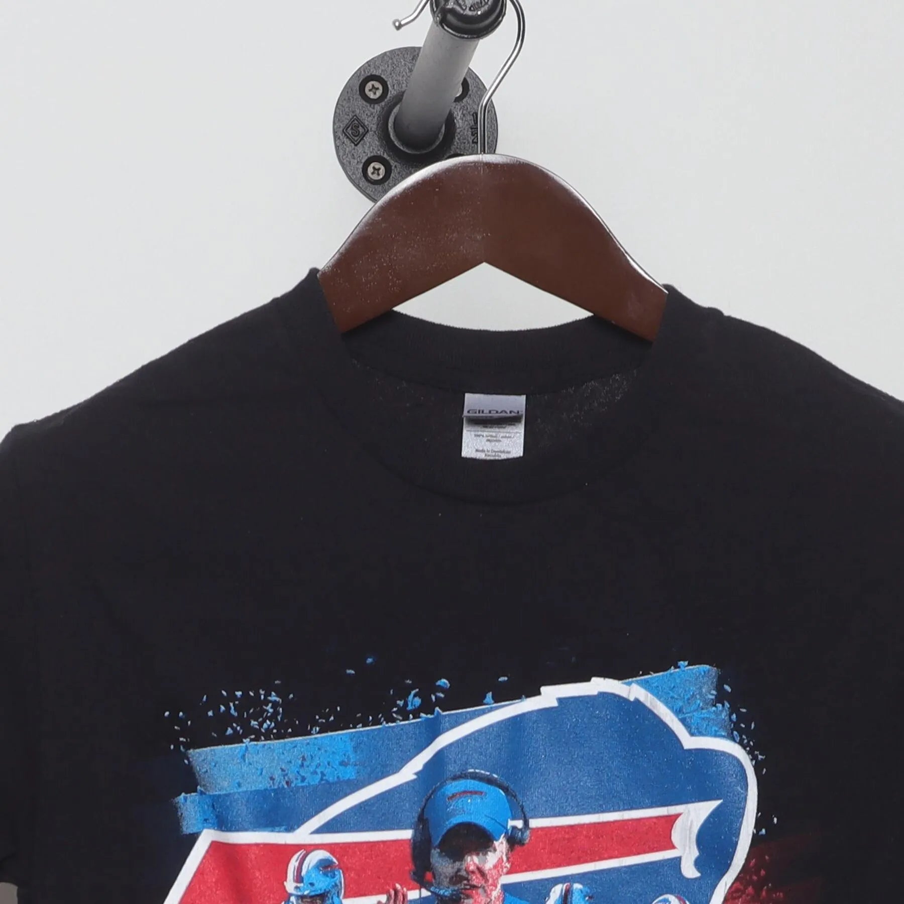 Close-up of the collar and tag on the Vintage 2020s Buffalo Bills "2021 AFC East Champions" T-Shirt - XS