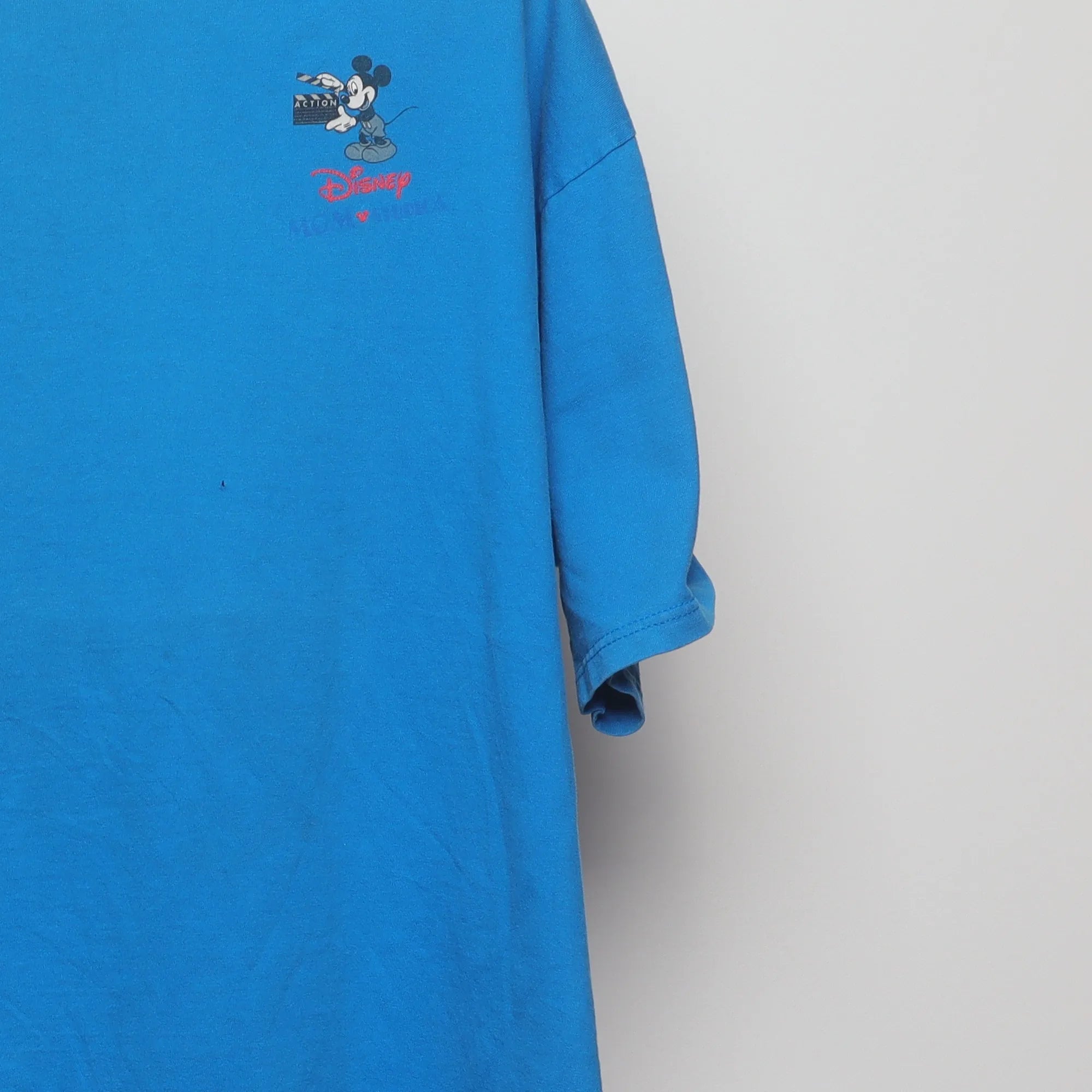 Close-up of the sleeve on the Vintage 90s Disney MGM Studios Back Graphic Tee XL