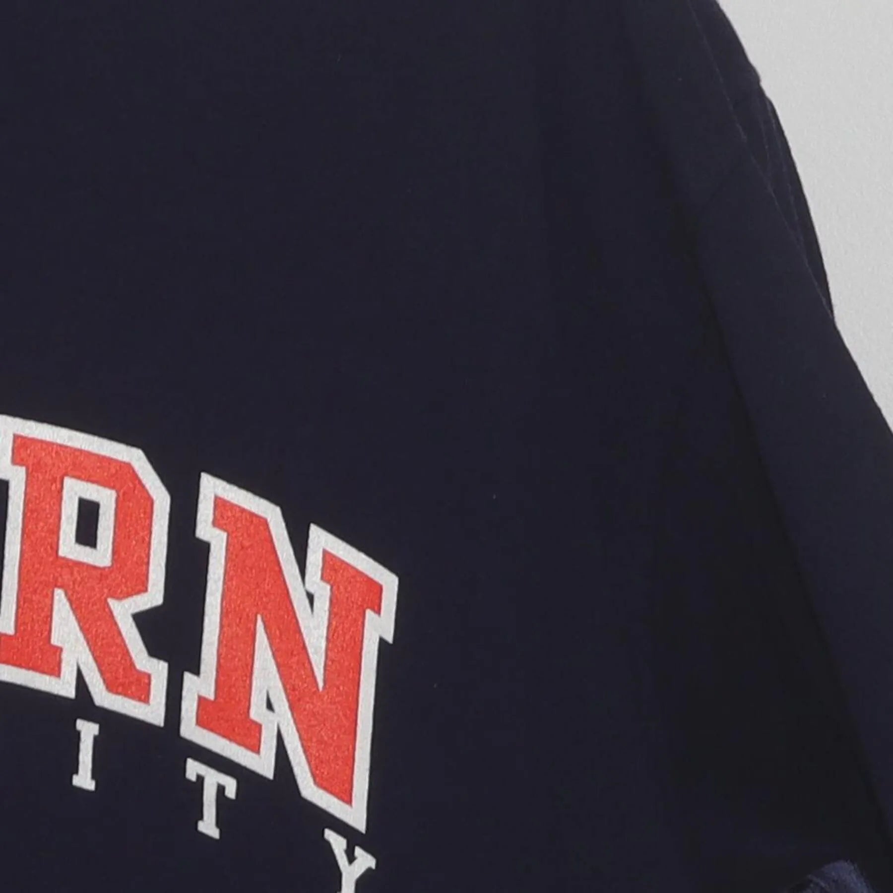 Close-up of the Right sleeve on the Vintage 1990s Ralph Lauren Sport "Auburn University" T-Shirt - M