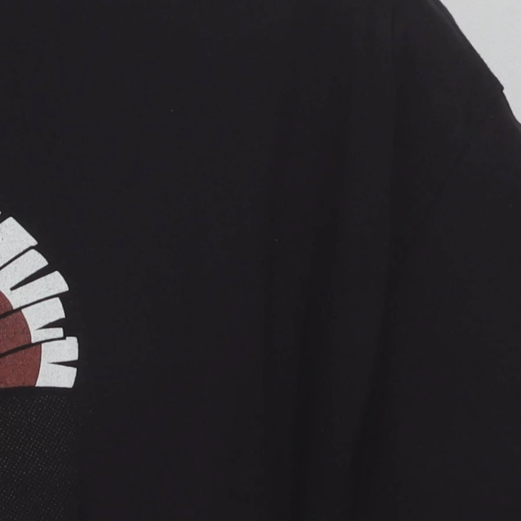 Close-up of the Right sleeve on the Vintage Y2K Big Dogs "Go Pluck Yourself!" T-Shirt - XL