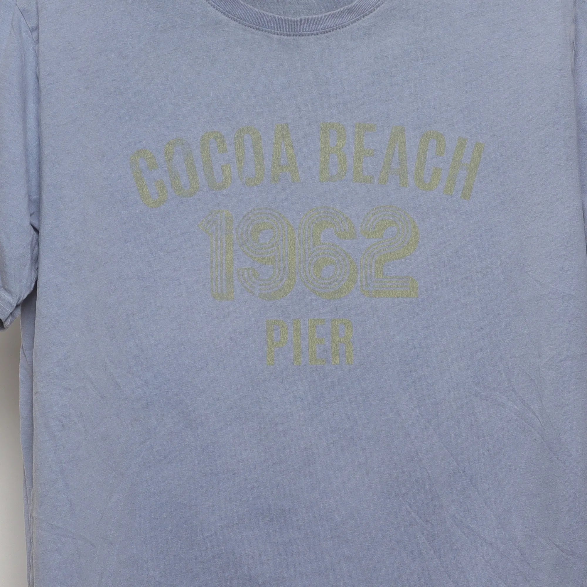 Close-up of the main graphic on the Vintage Cocoa Beach Pier 1962 Faded T-Shirt M