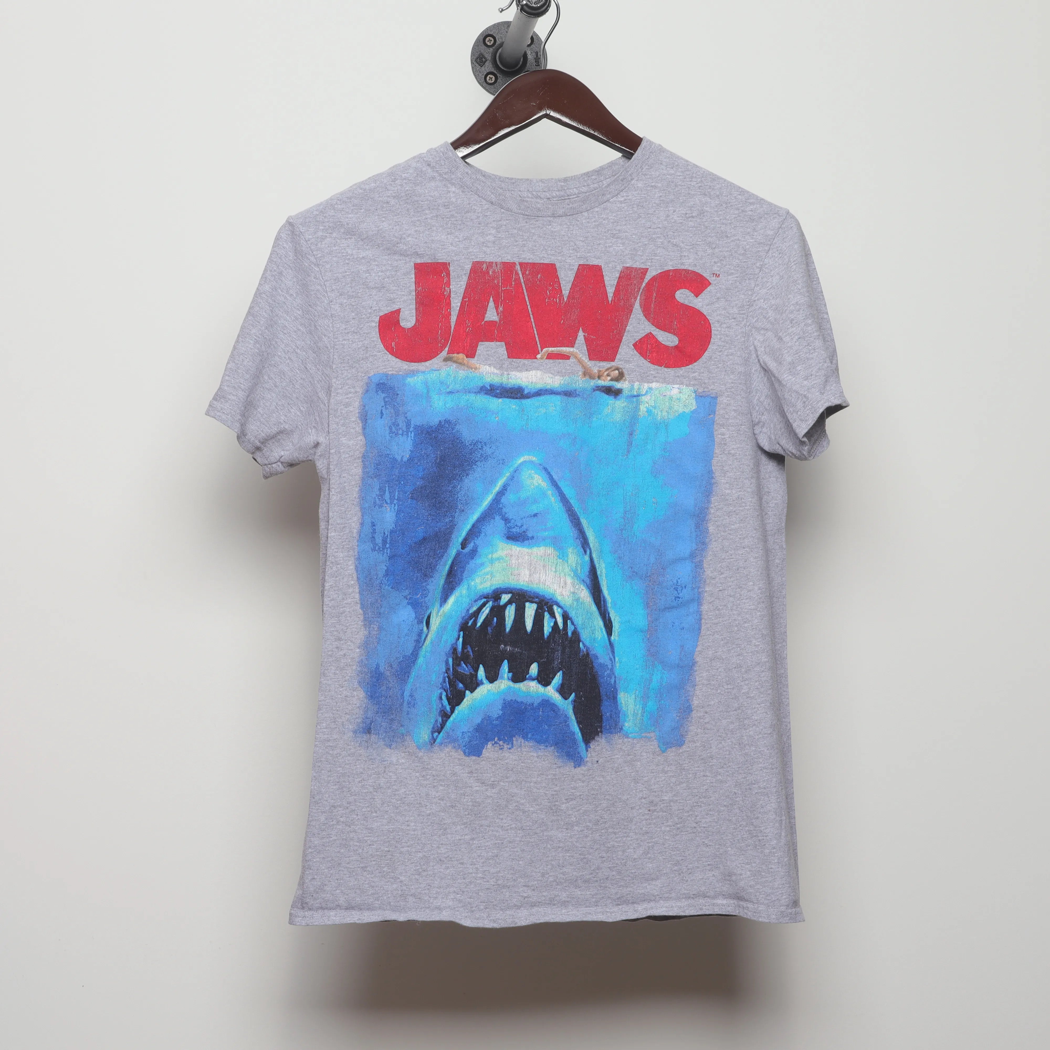 Front view of Vintage JAWS Movie Poster Graphic T-Shirt M