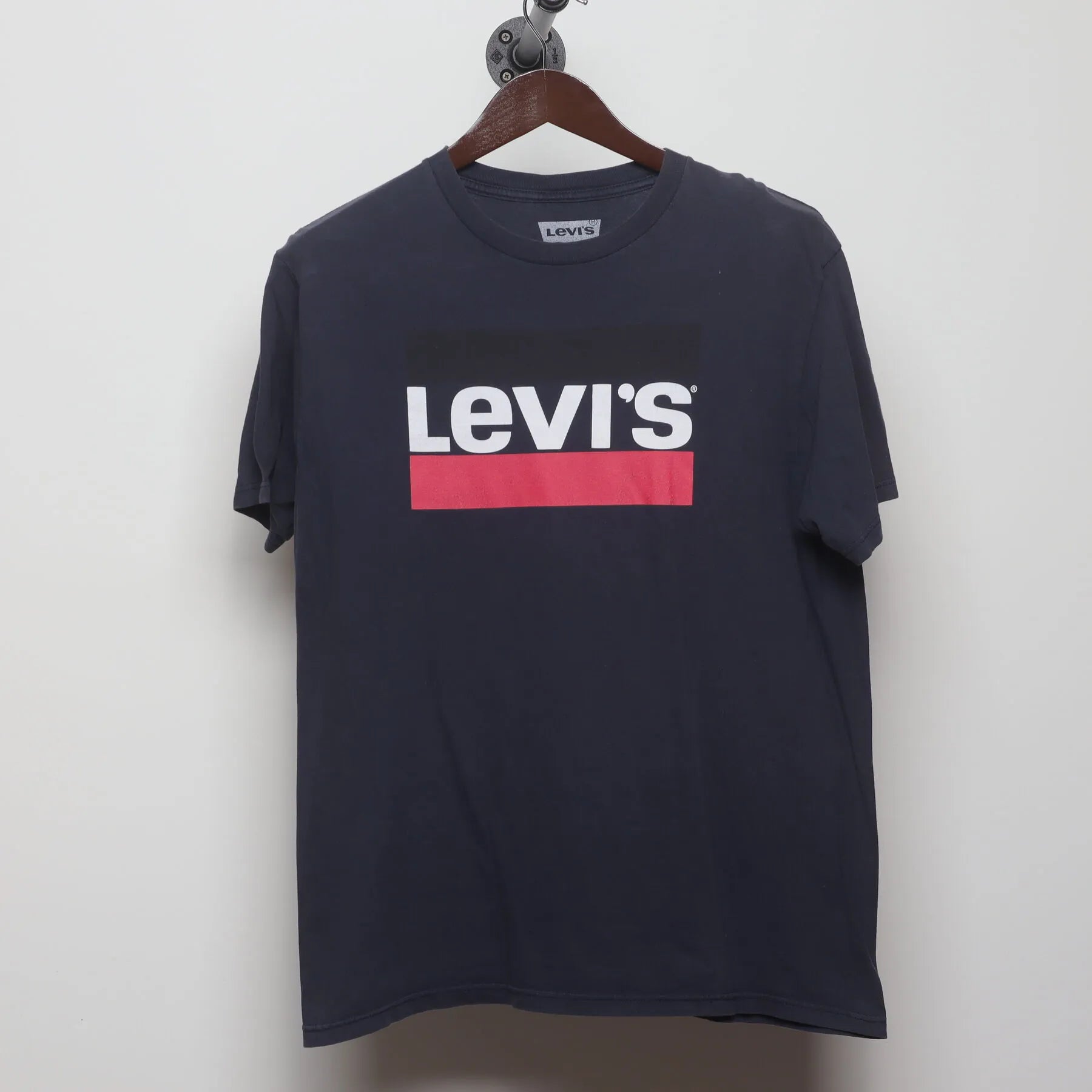 Front view of Vintage Y2K Levi's "Block Logo" T-Shirt - M