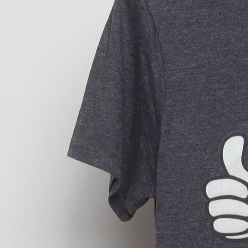 Close-up of the sleeve on the Vintage Modern Bethesda "Fallout Vault Boy" T-Shirt - M