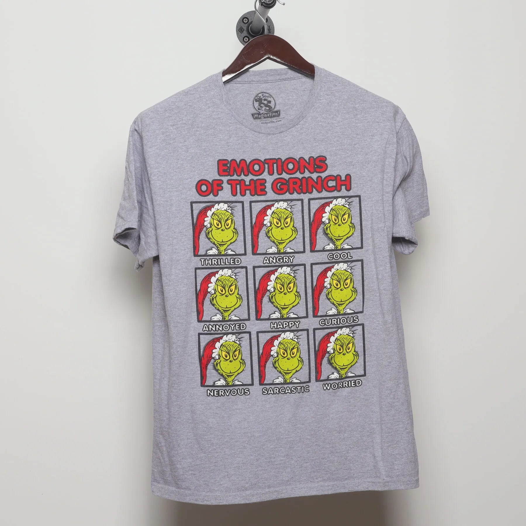 Front view of Vintage Modern Dr. Seuss "Emotions of The Grinch" T-Shirt - M