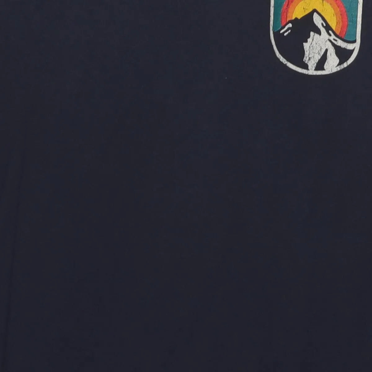 Close-up of the main graphic on the Vintage Modern Mad River Mountain "Mountain Sunset" T-Shirt - S