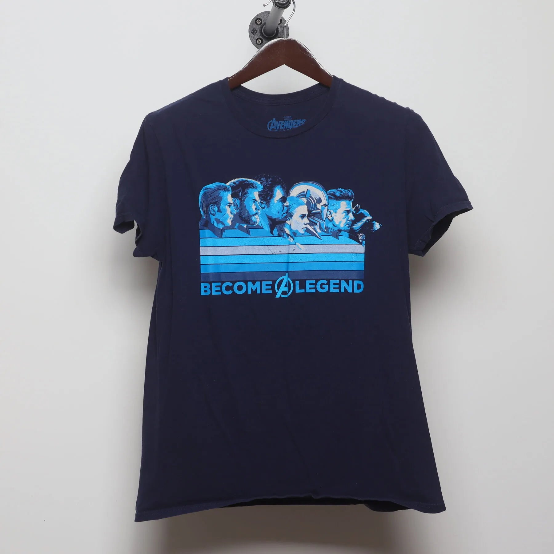 Front view of Vintage Modern Marvel's Avengers "Become A Legend" T-Shirt - M