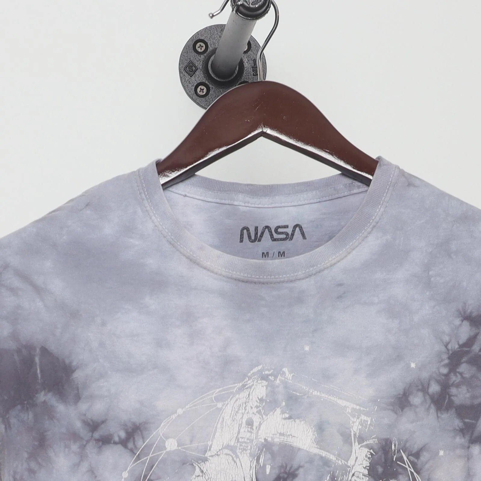 Close-up of the collar and tag on the Vintage Modern NASA "Astronaut Tie-Dye" T-Shirt - S
