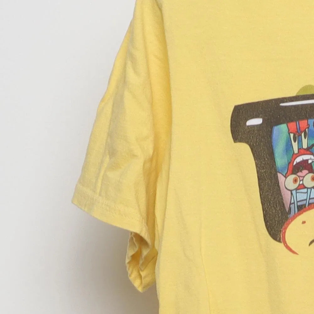 Close-up of the sleeve on the Vintage Modern Nickelodeon "SpongeBob Sunglasses" T-Shirt - S
