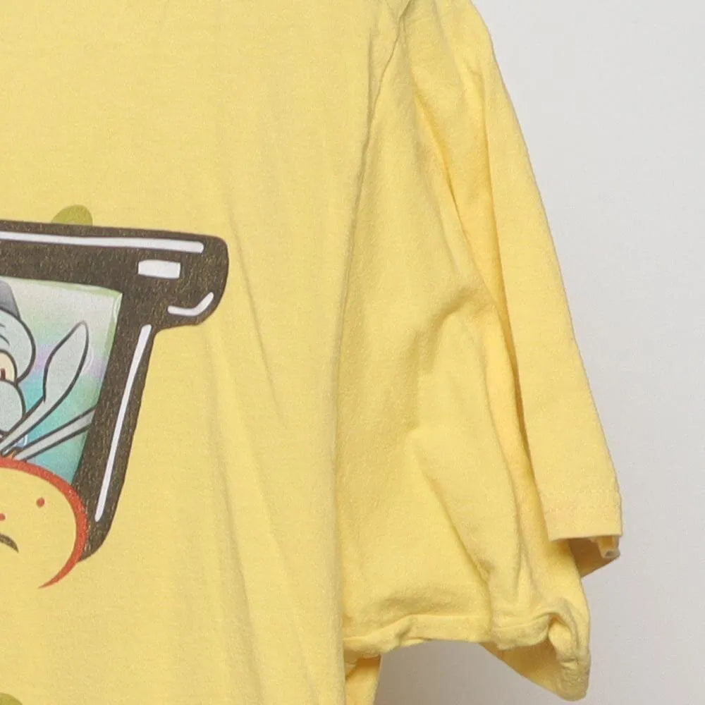 Close-up of the sleeve on the Vintage Modern Nickelodeon "SpongeBob Sunglasses" T-Shirt - S