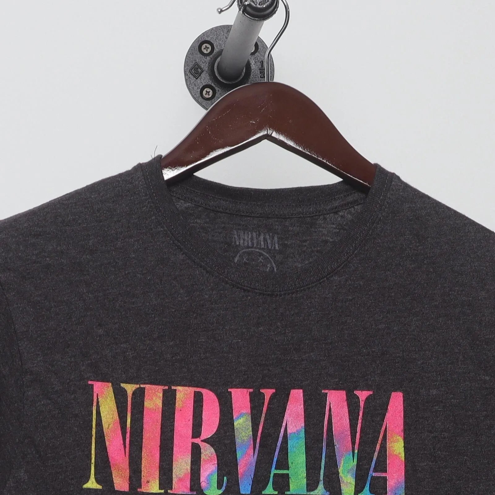 Close-up of the collar and tag on the Vintage Modern Nirvana "Tie-Dye Smiley Face" T-Shirt - S