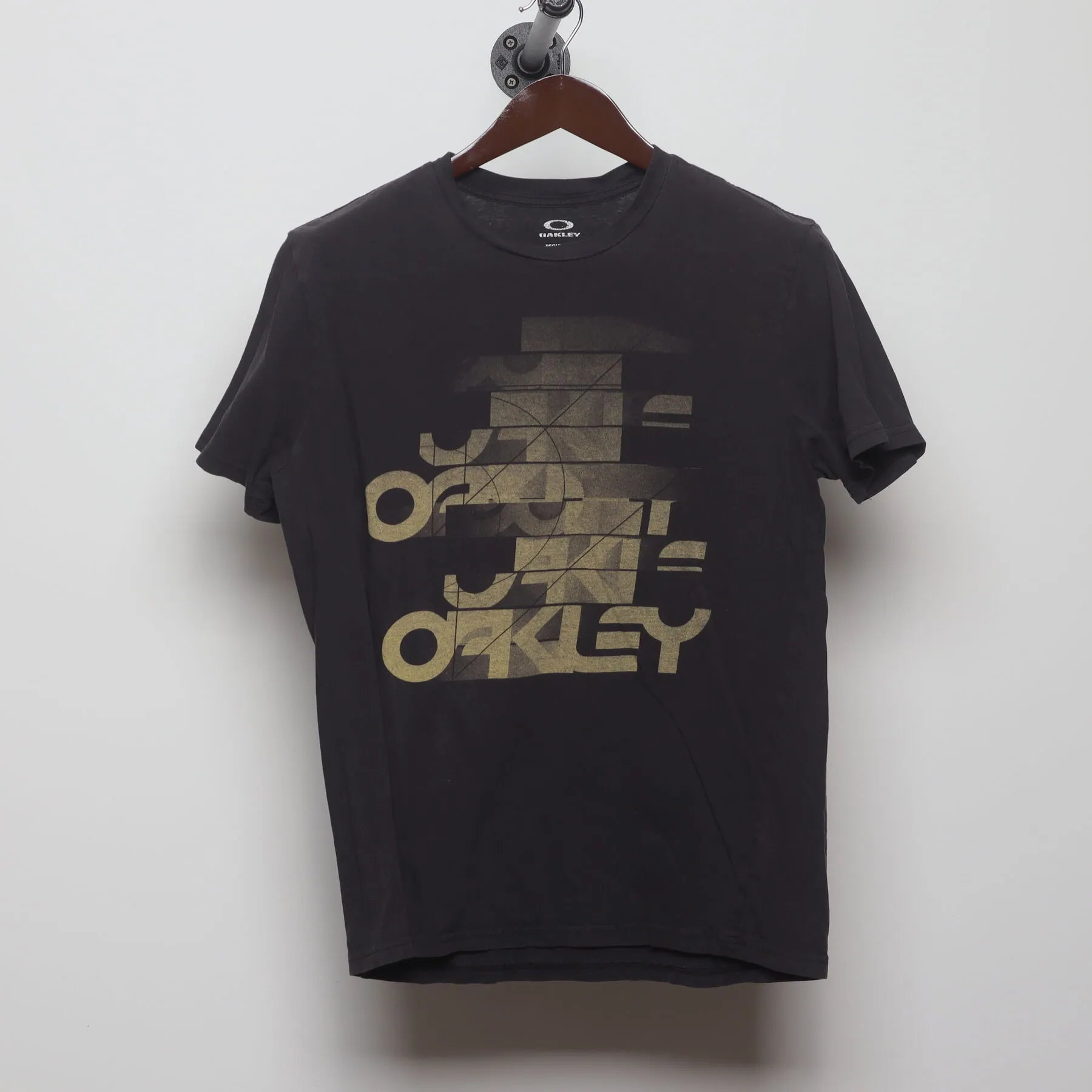 Front view of Vintage Modern Oakley "Stacked Logo Graphic" T-Shirt - M