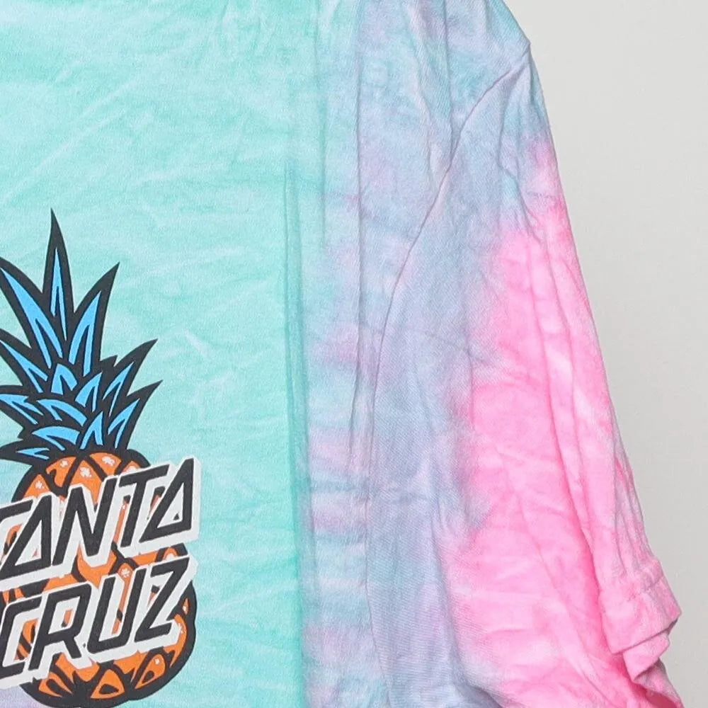 Close-up of the sleeve on the Vintage Modern Santa Cruz "Pineapple Logo" T-Shirt - L