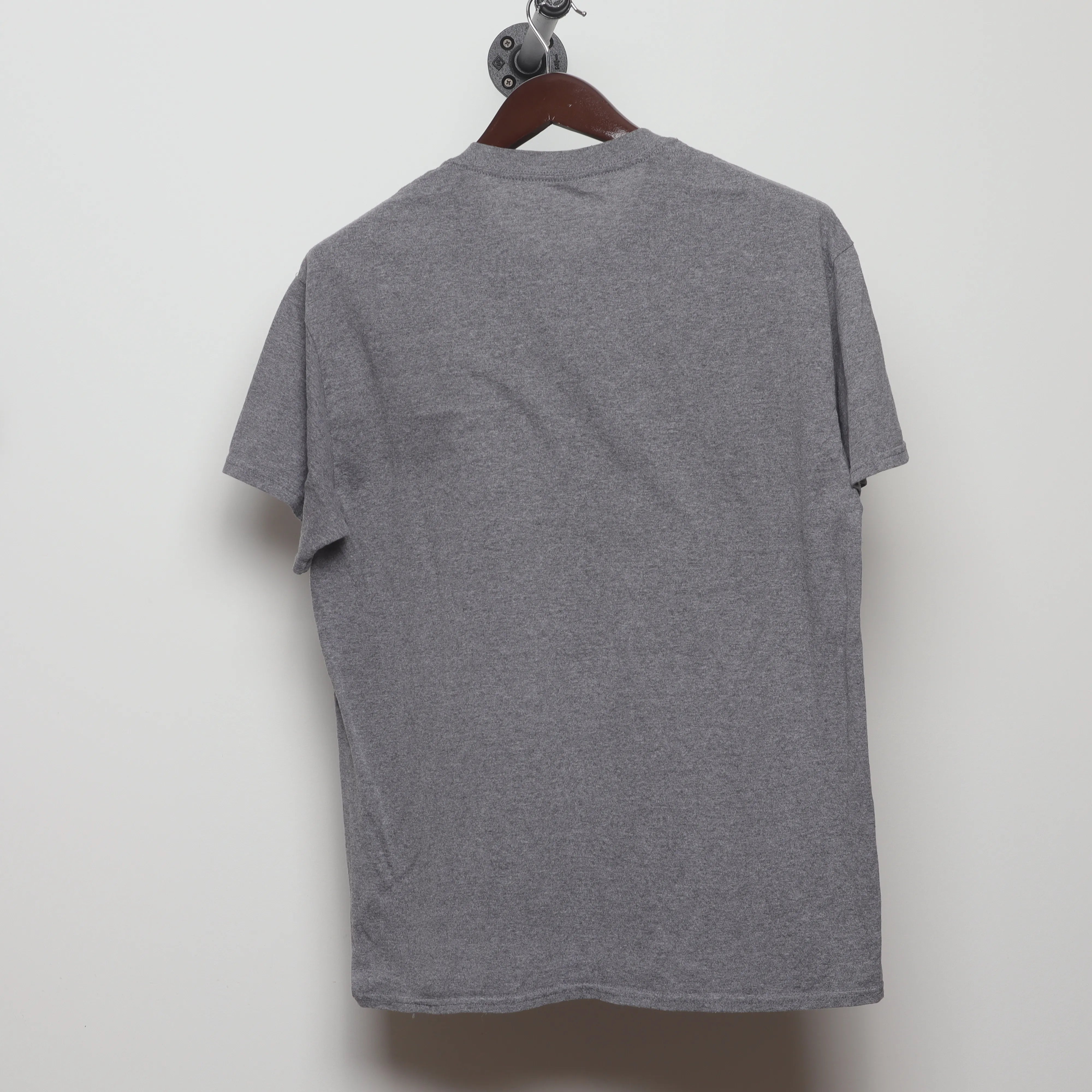 Back view of Vintage Style Idaho Retro Graphic T-Shirt M