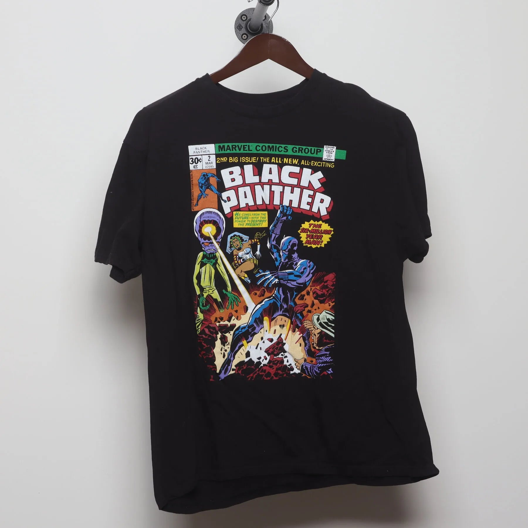 Front view of Vintage Y2K Marvel "Black Panther Comic Cover" T-Shirt - M