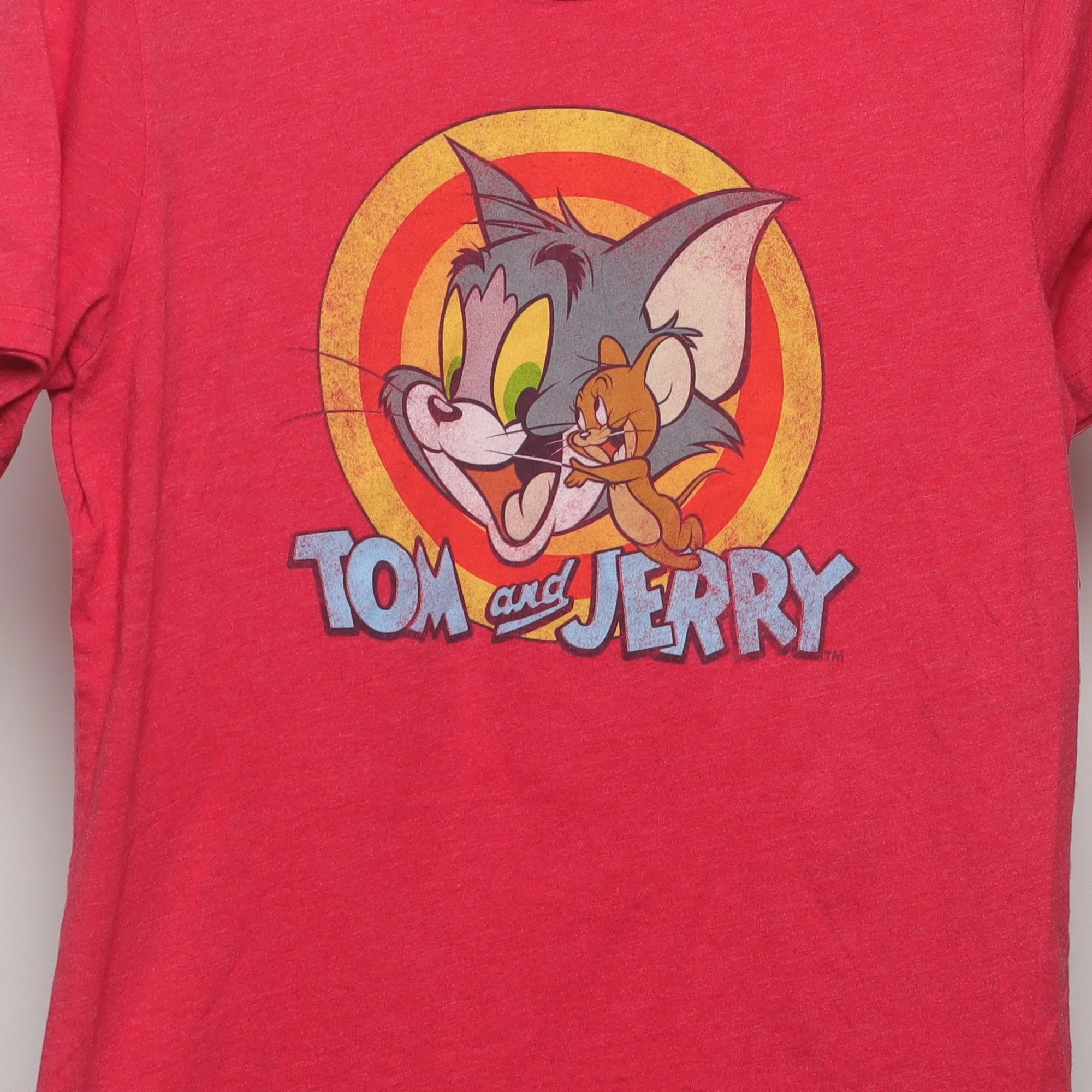 Close-up of the main graphic on the Vintage Style Tom and Jerry Cartoon T-Shirt M