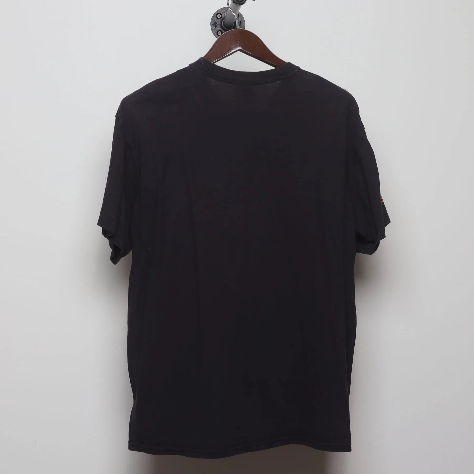 Back view of Vintage Y2K U.S. Army "Army Star Logo" T-Shirt - L