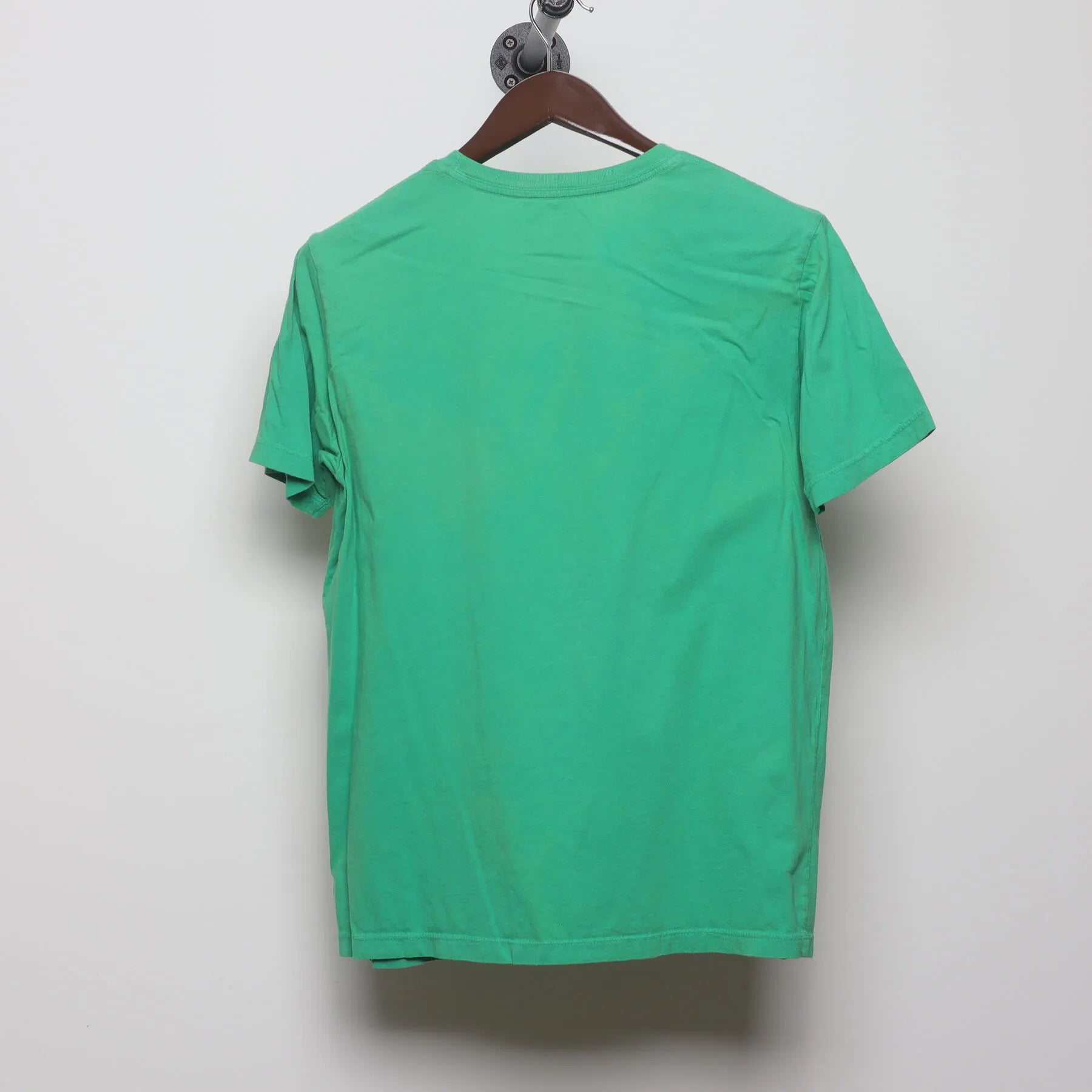 Back view of Vintage Y2K Ebbets Field Flannels "Clearing Question Marks" T-Shirt - M