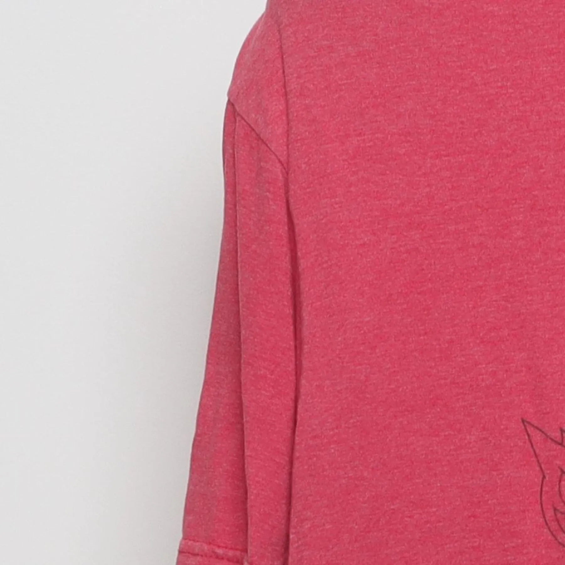 Close-up of the Left sleeve on the Vintage Y2K Pokémon "Original Starters & Friends" T-Shirt - XL