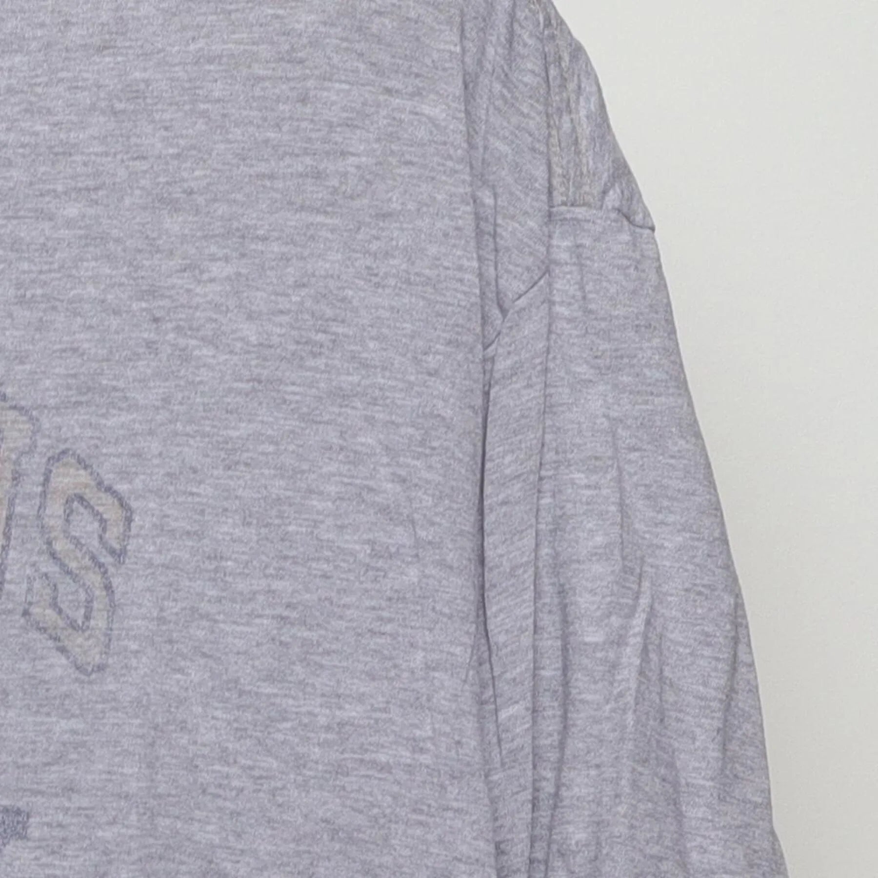 Close-up of the Right sleeve on the Vintage Y2K Polo Jeans Co. "Company Logo" T-Shirt - L