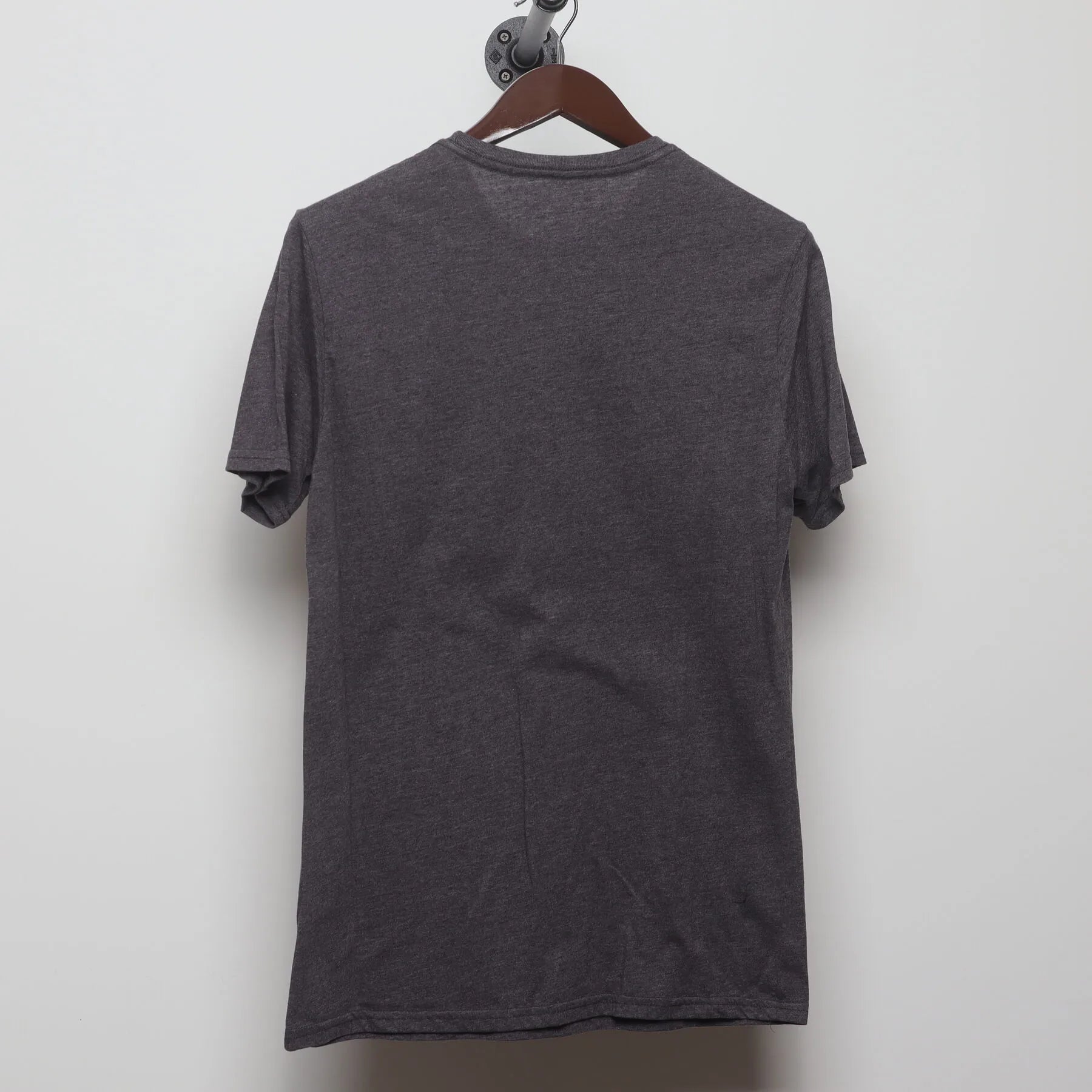 Back view of Vintage Y2K Volcom "Stone Logo" T-Shirt - S