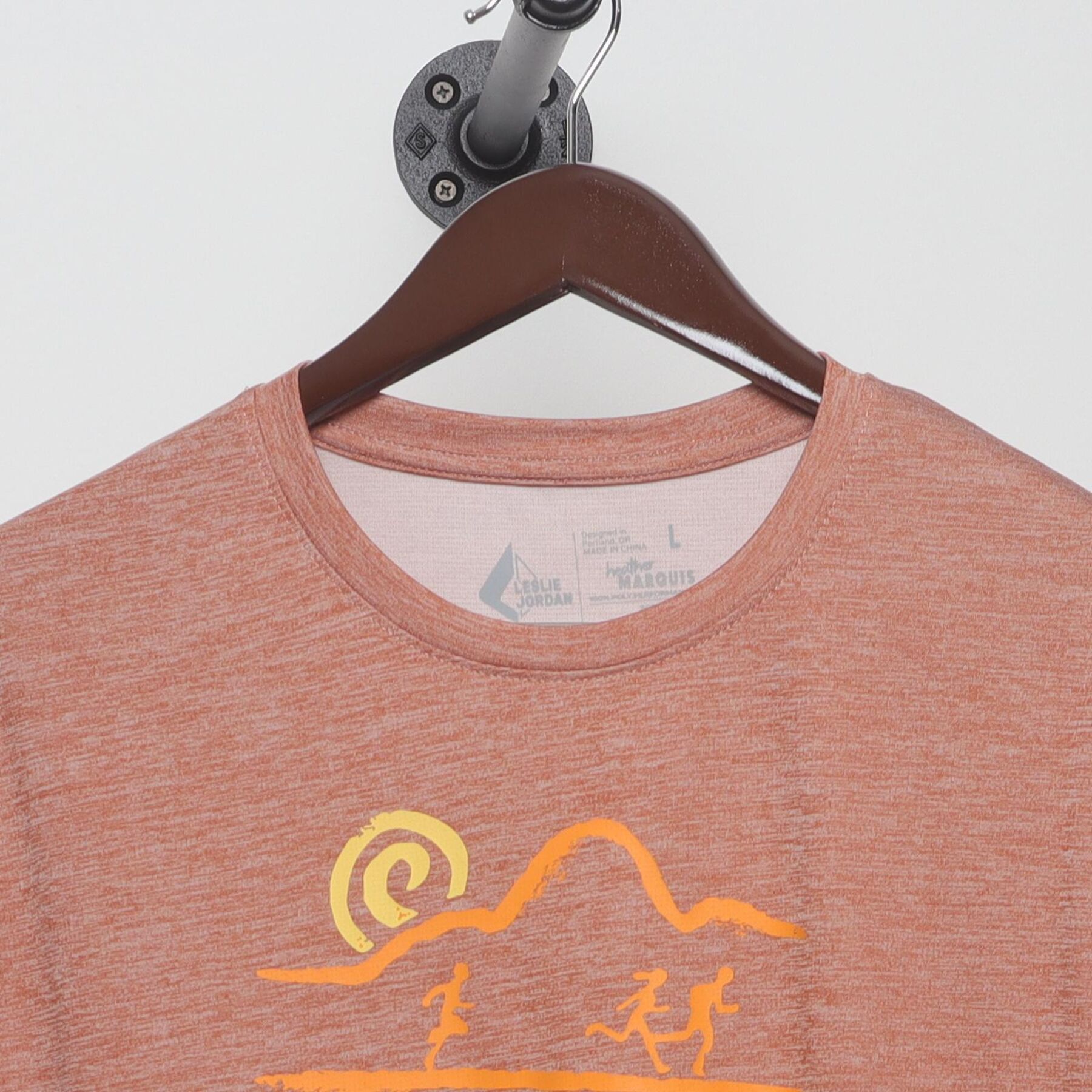 Close-up of the collar and tag on the Vintage 2020s RunSedona "Race Finisher" T-Shirt - L
