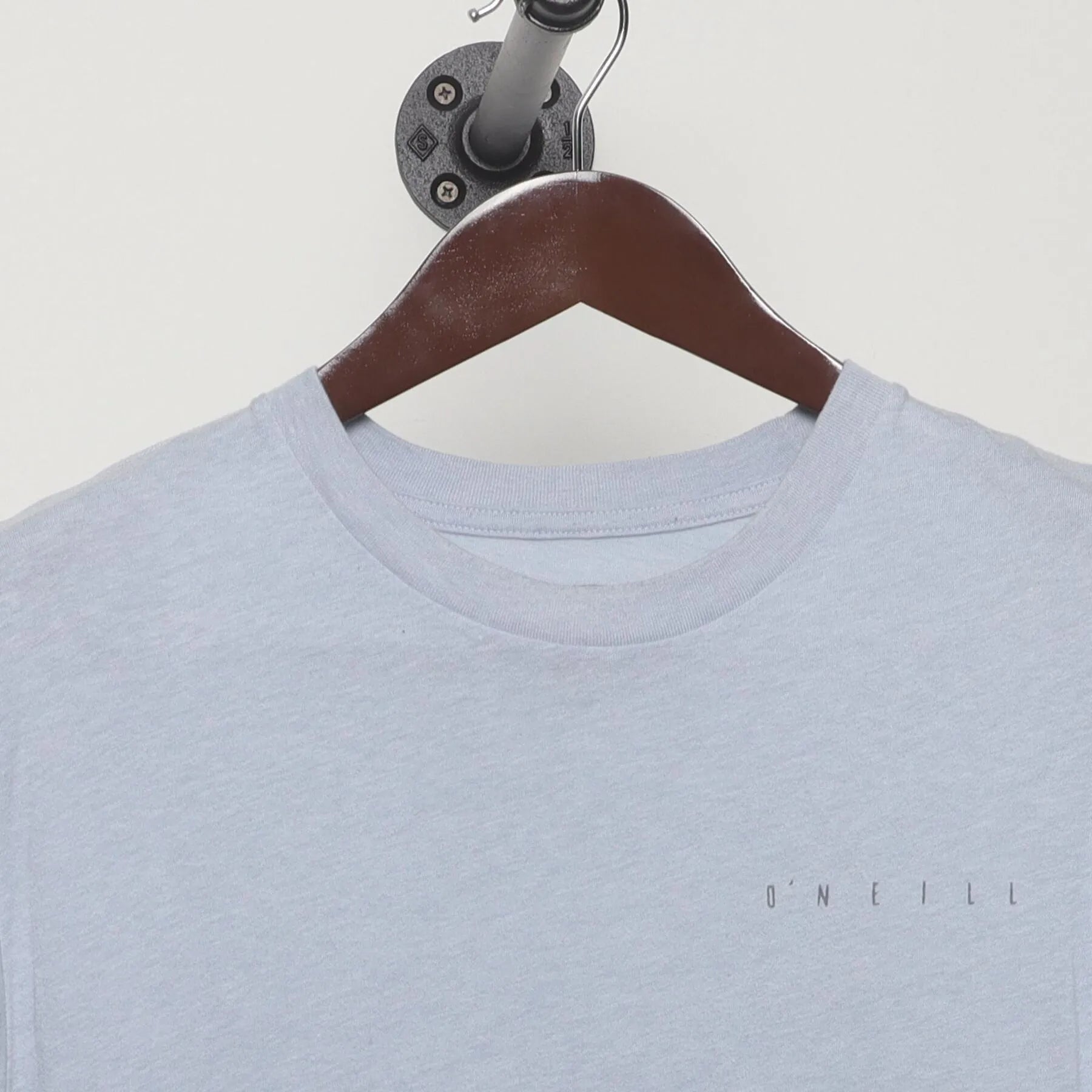 Collar and tag of Vintage O'Neill Surf Co. Palm Tree Beach Graphic T-Shirt