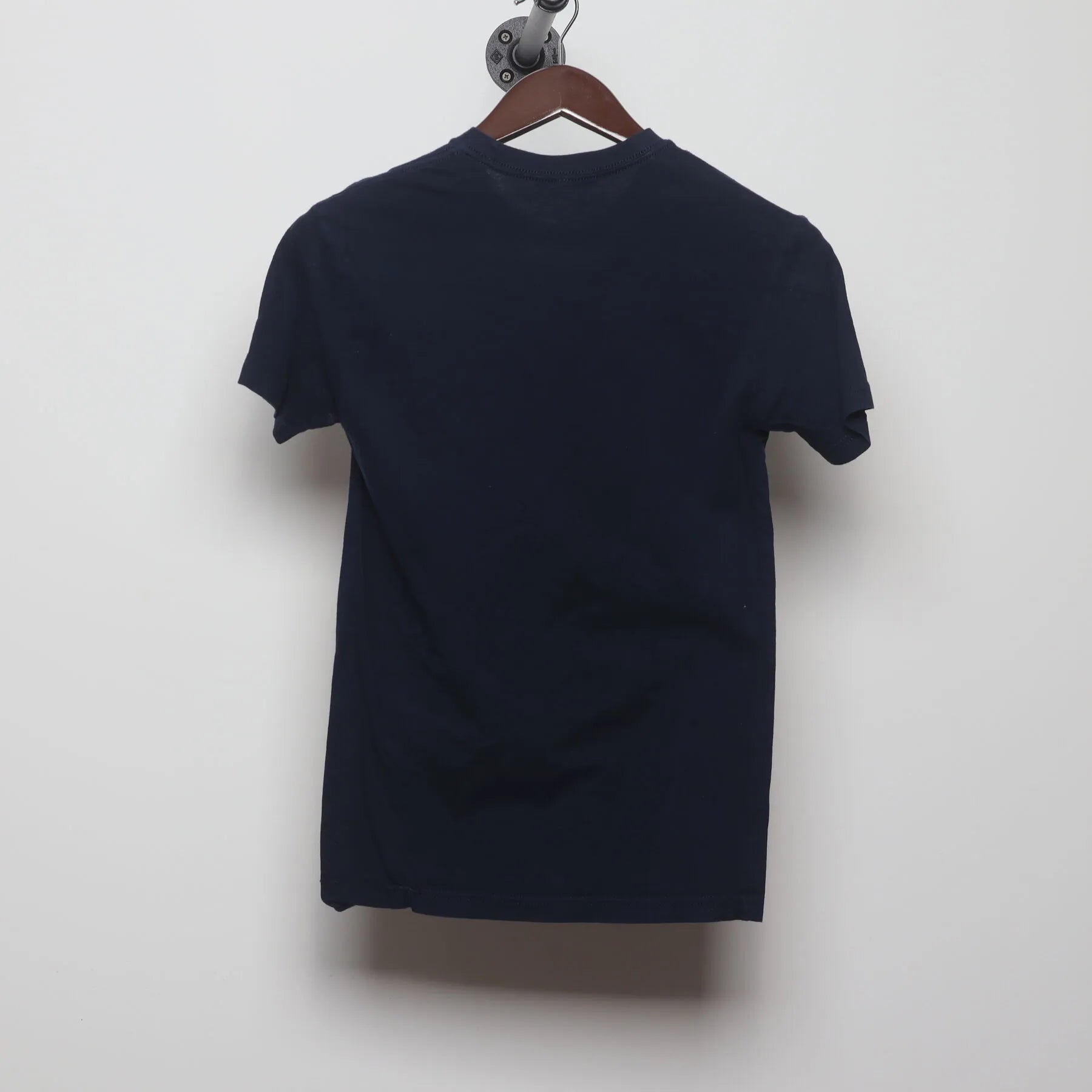Back view of Vintage Y2K Avatar: The Last Airbender "Team Avatar Totem" T-Shirt - XS