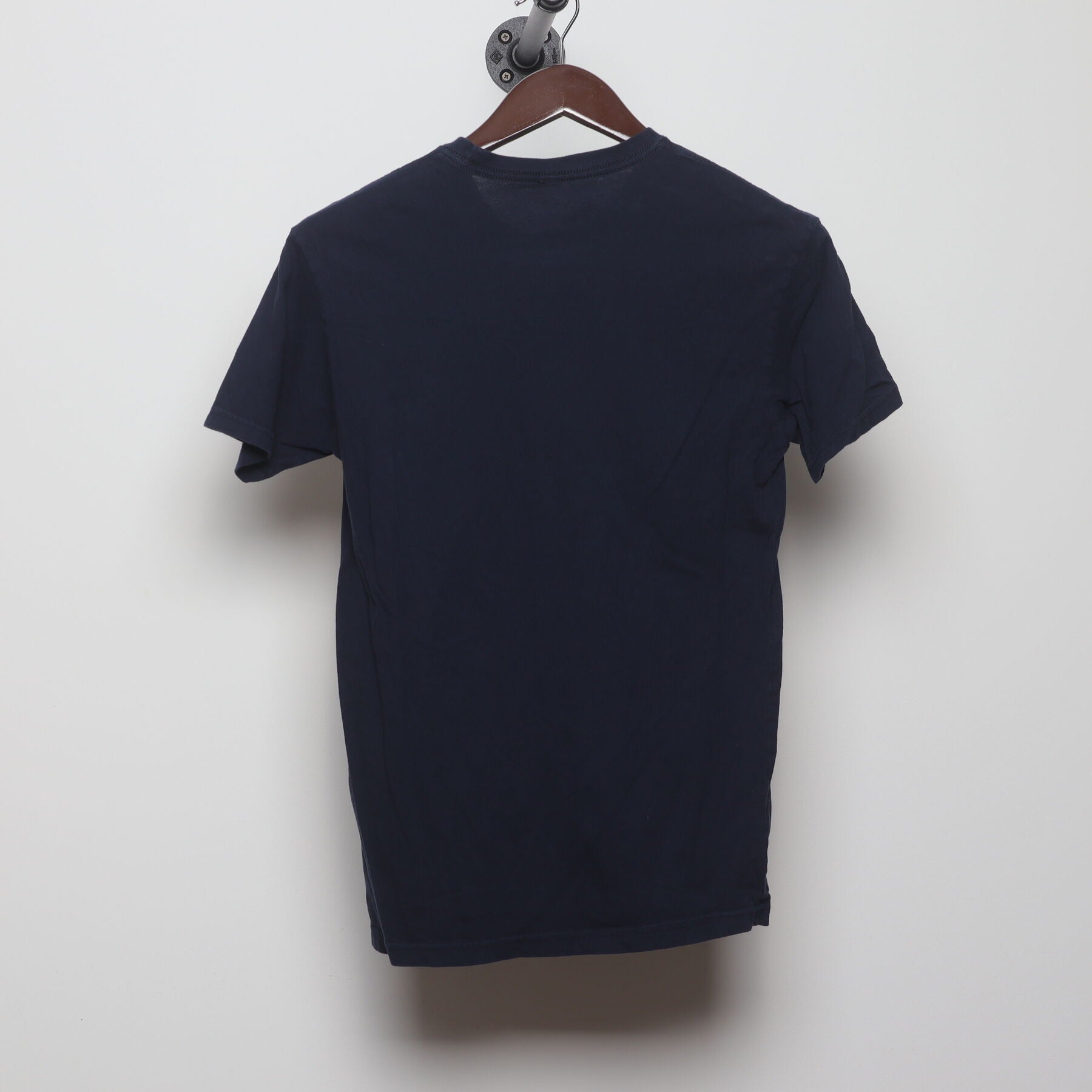 Back view of Vintage 2020s Demon Slayer "Tanjiro, Nezuko & Crew" T-Shirt - S