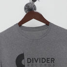 Close-up of the collar and tag on the Vintage Y2K Divider Records "Record Logo" T-Shirt - S