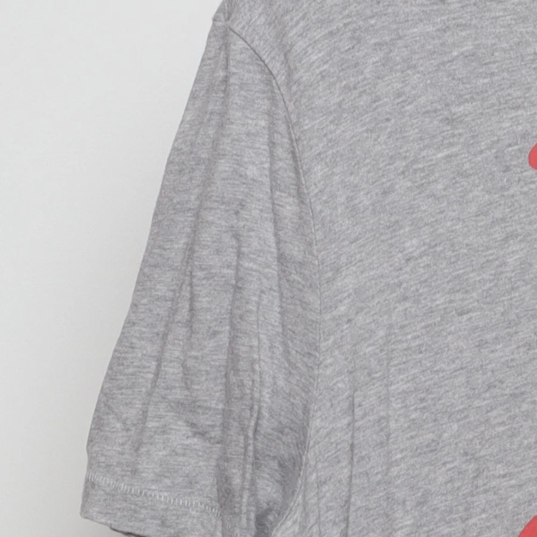 Close-up of the Left sleeve on the Vintage 2000s GAP "Fixie Bicycle" T-Shirt - M