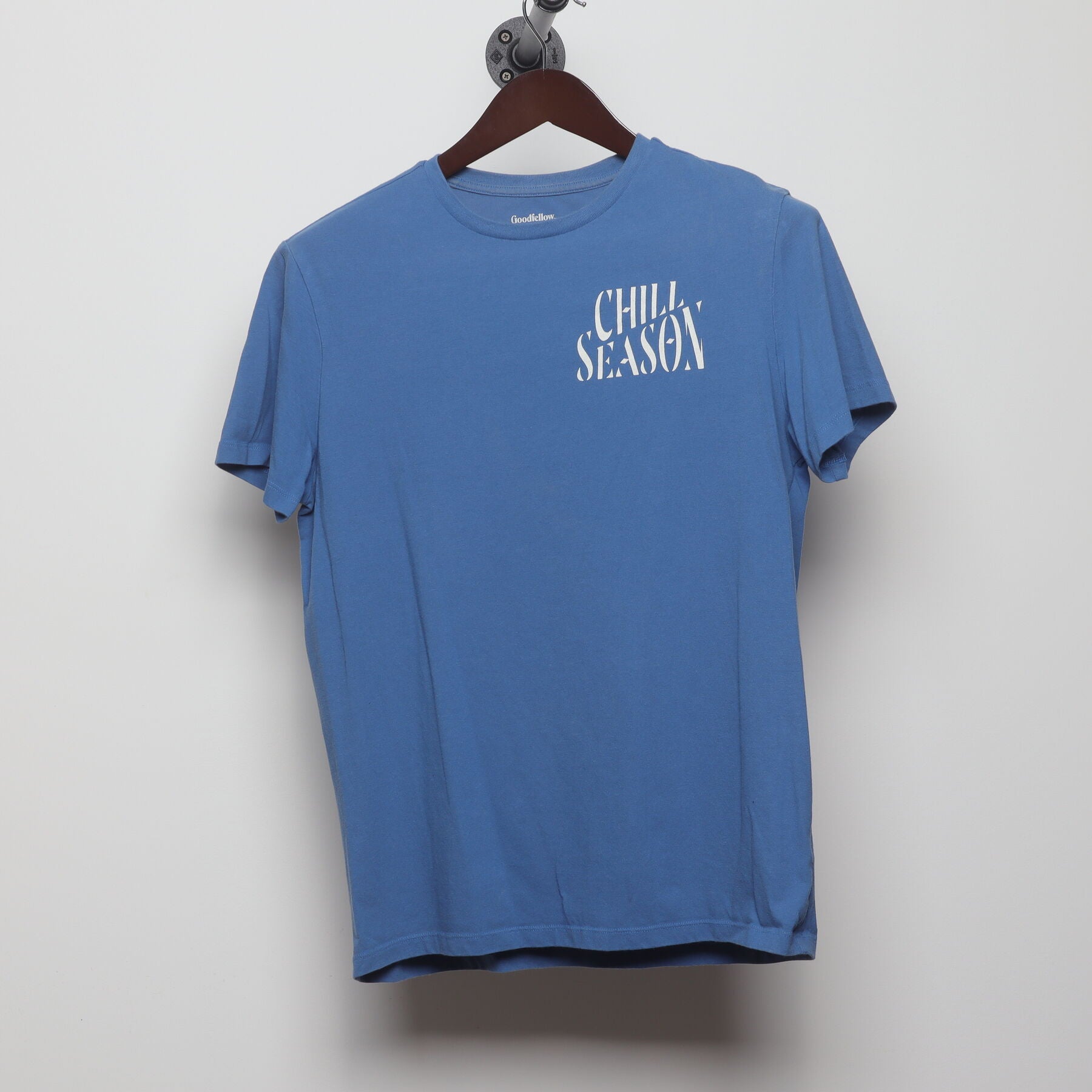 Front view of Vintage Y2K Goodfellow & Co. "Chill Season" T-Shirt - S