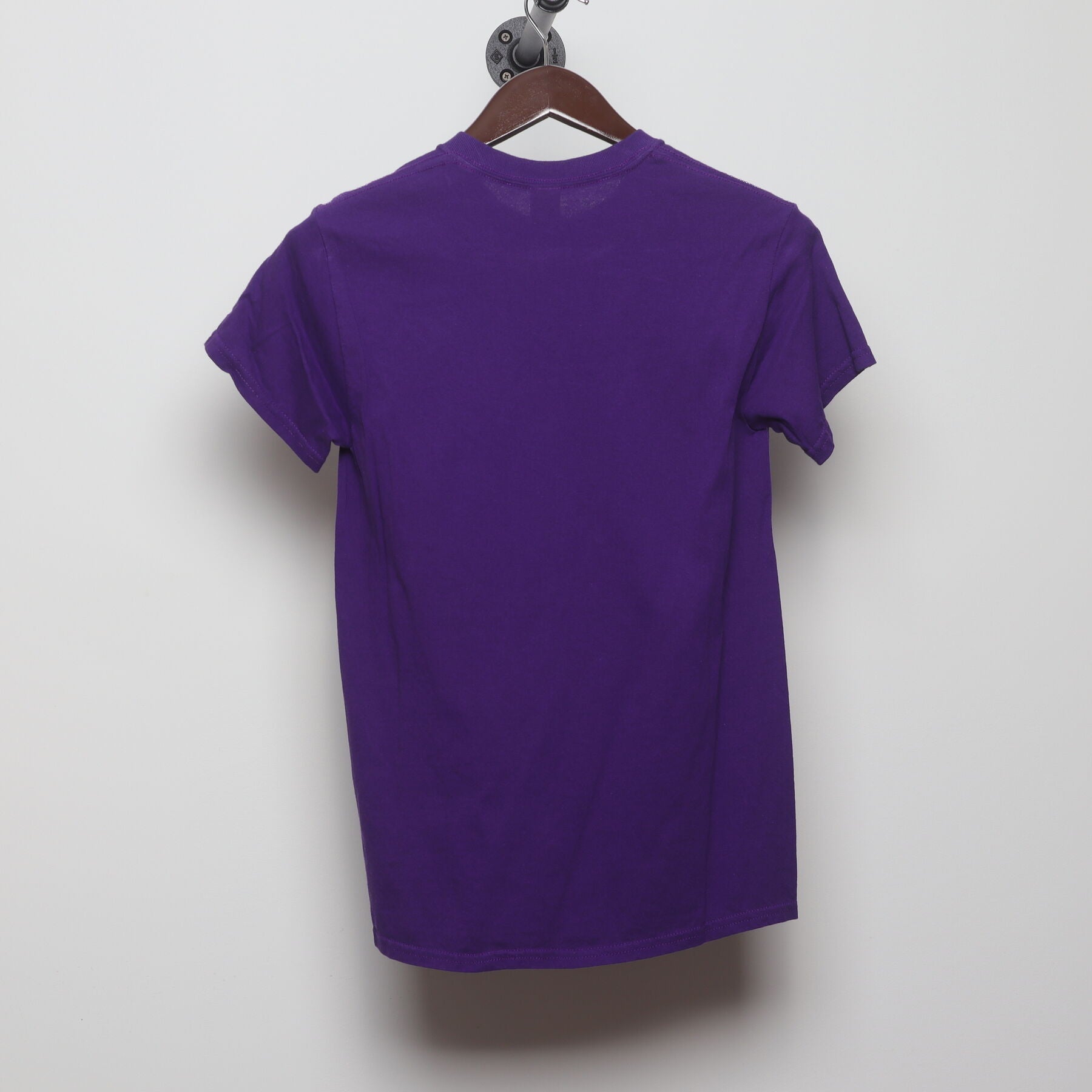 Back view of Vintage Y2K Kobe Bryant "Mamba Out" T-Shirt - S