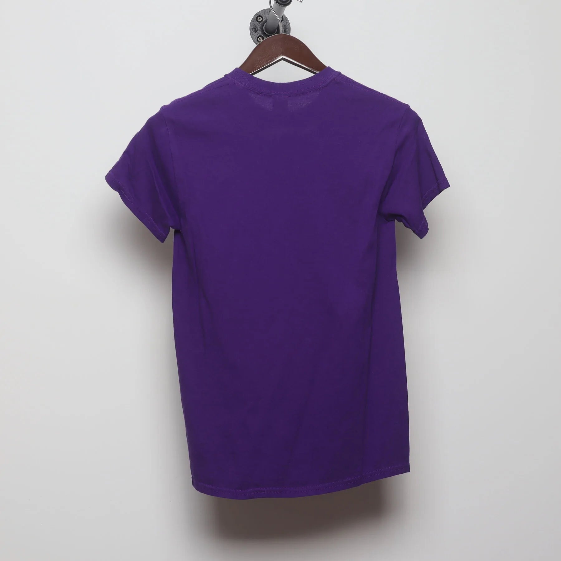 Back view of Vintage Y2K Kobe Bryant "Mamba Out" T-Shirt - S