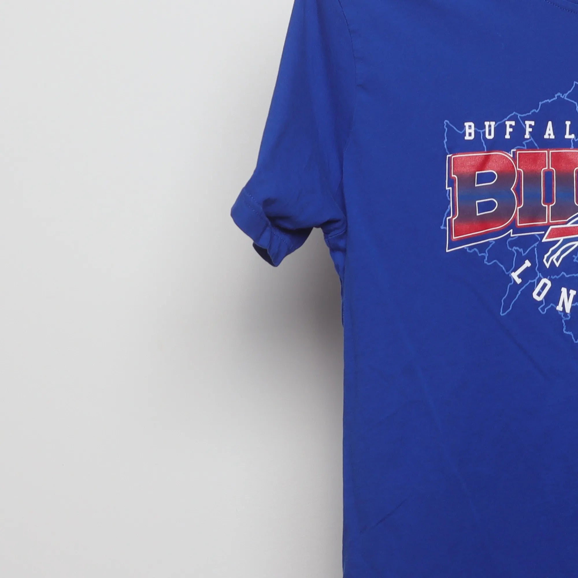 Close-up of the sleeve on the Modern Buffalo Bills London Game T-Shirt M