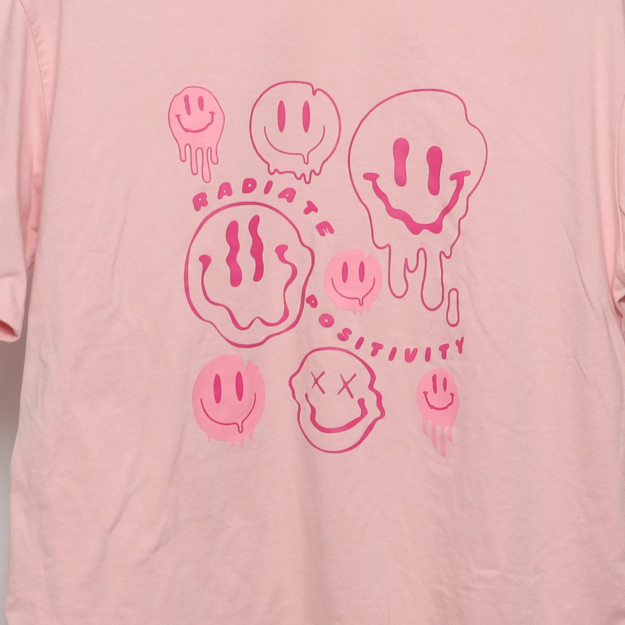 Close-up of the main graphic on the Modern Drippy Smiley Face Graphic Tee L