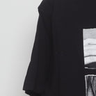 Close-up of the sleeve on the Modern Las Vegas "Rolling Lips" T-Shirt - L