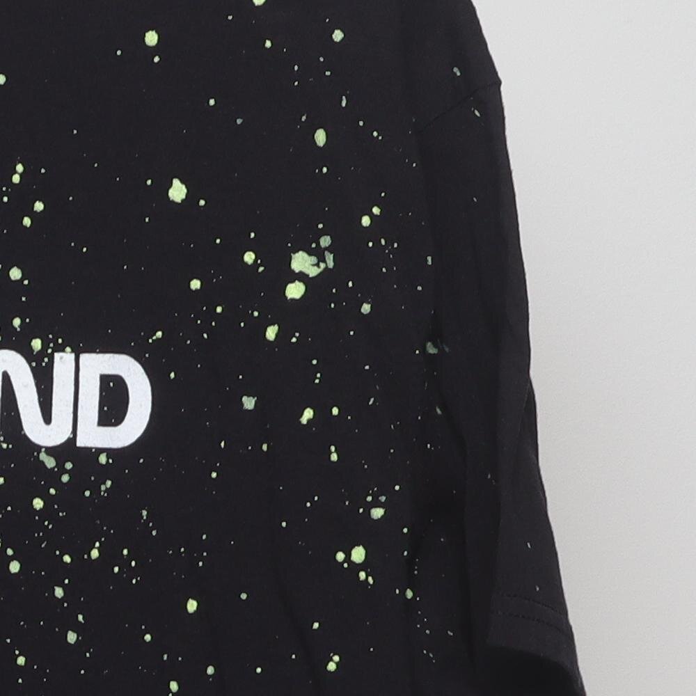 Close-up of the sleeve on the Modern LGND "Galaxy Splatter Logo" T-Shirt - L